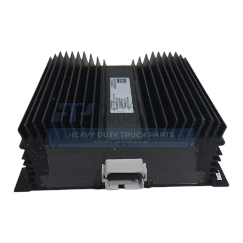 Genuine Mack Adapter - Adapters