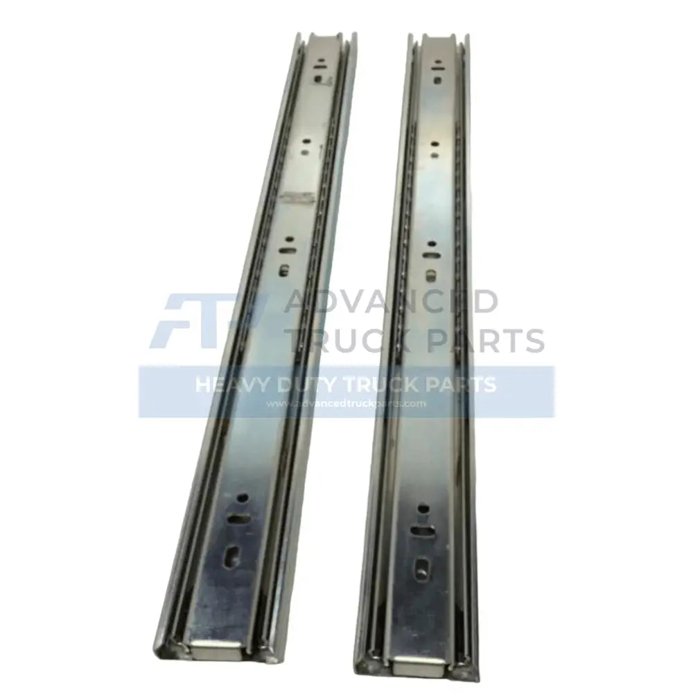 82786206 Genuine Mack Bracket - Truck To Trailer