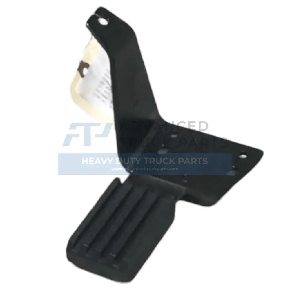 23367296 Genuine Mack Bracket - Truck To Trailer