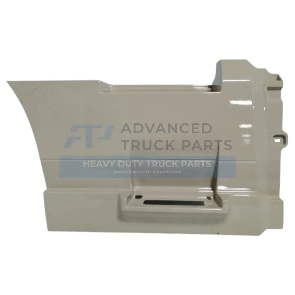 82749451 Genuine Mack Cream Right Chassis Fairing - Truck To Trailer
