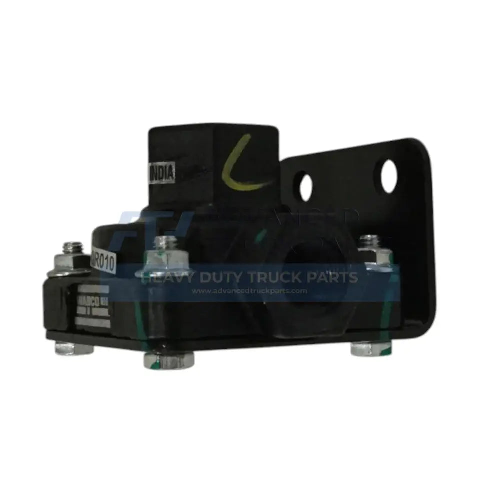 8235-RKN32011 Genuine Mack Deflector - Truck To Trailer