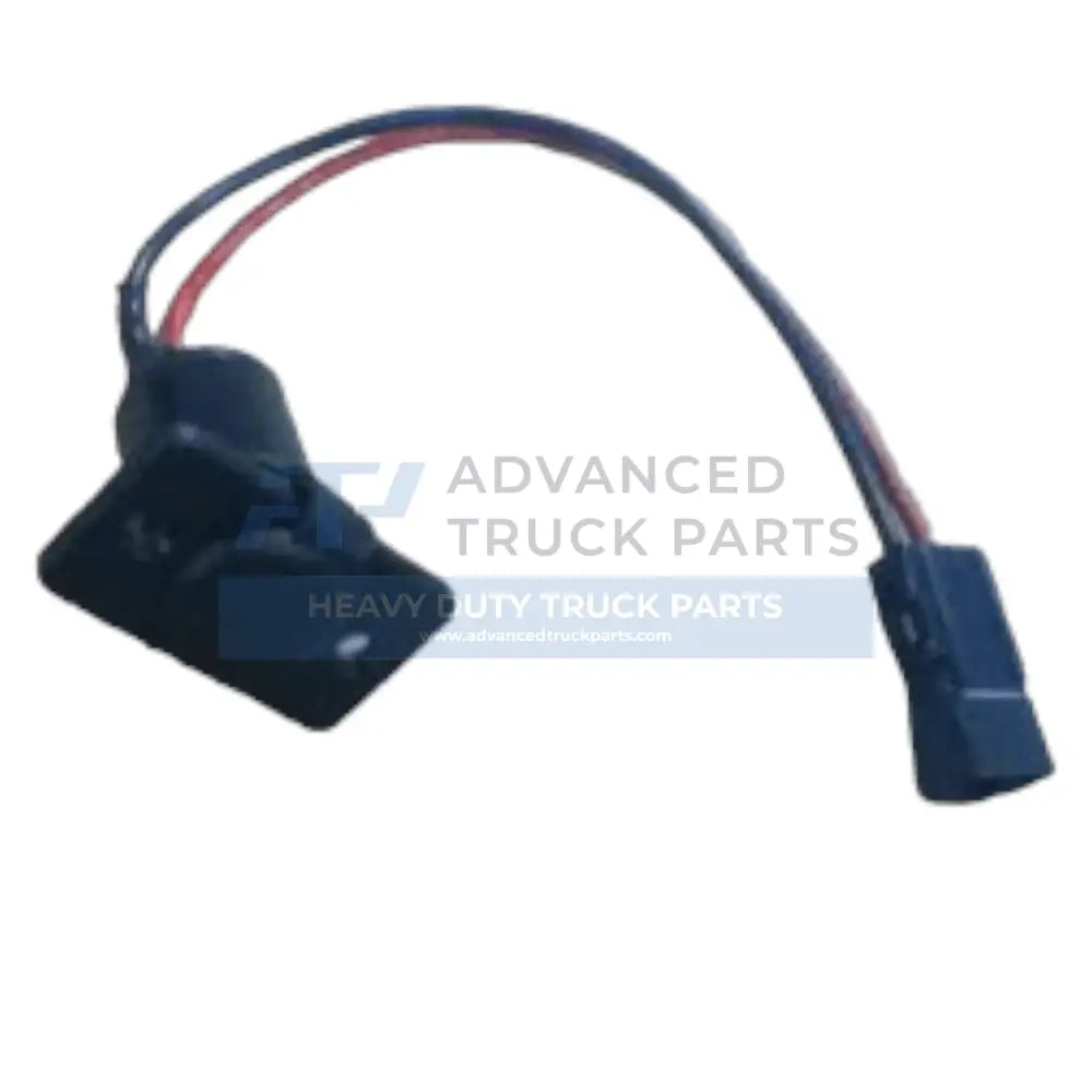 6500-682SB0010 Genuine Mack Receptical-12 Volt P/N #1 - Truck To Trailer
