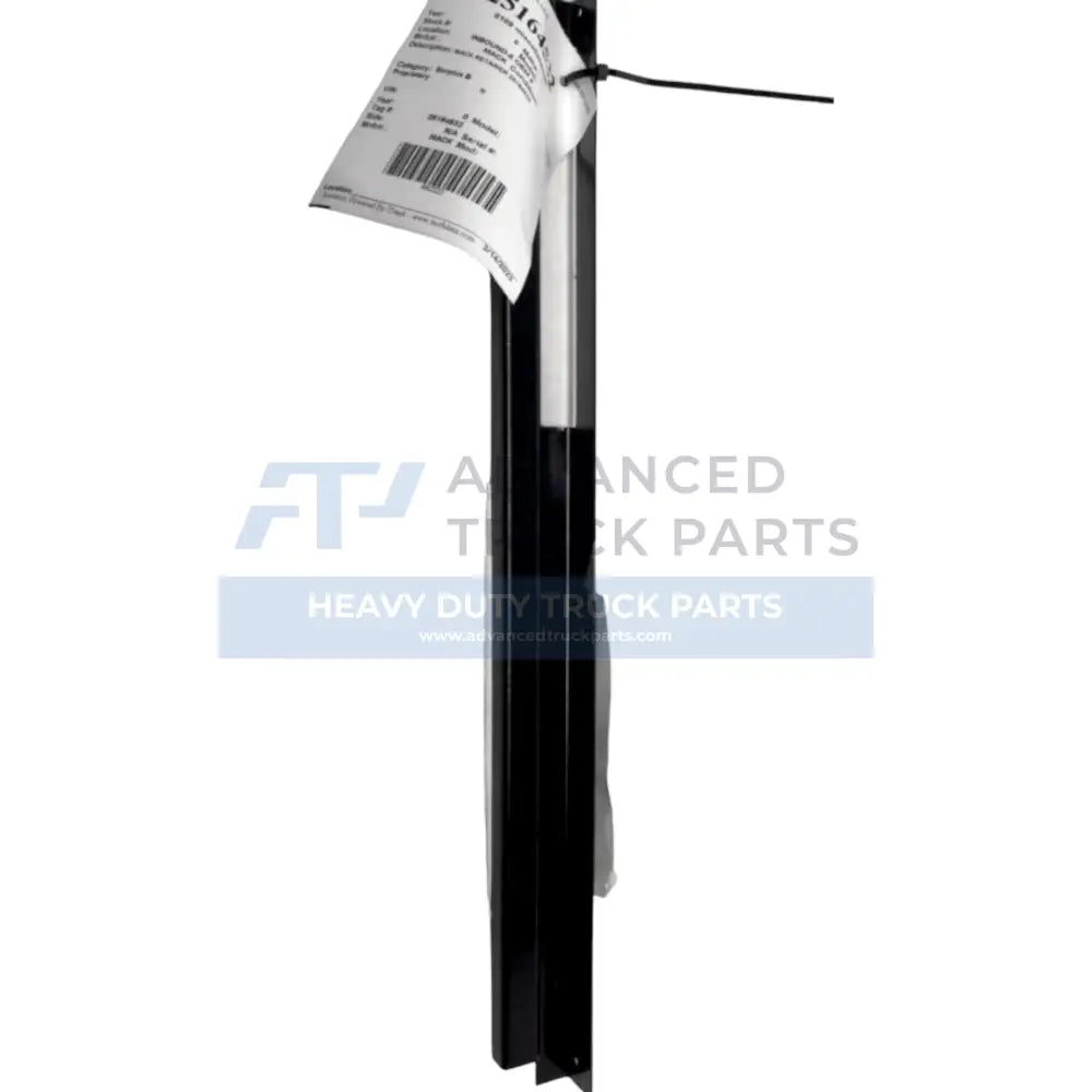 25164532 Genuine Mack Retainer - Truck To Trailer