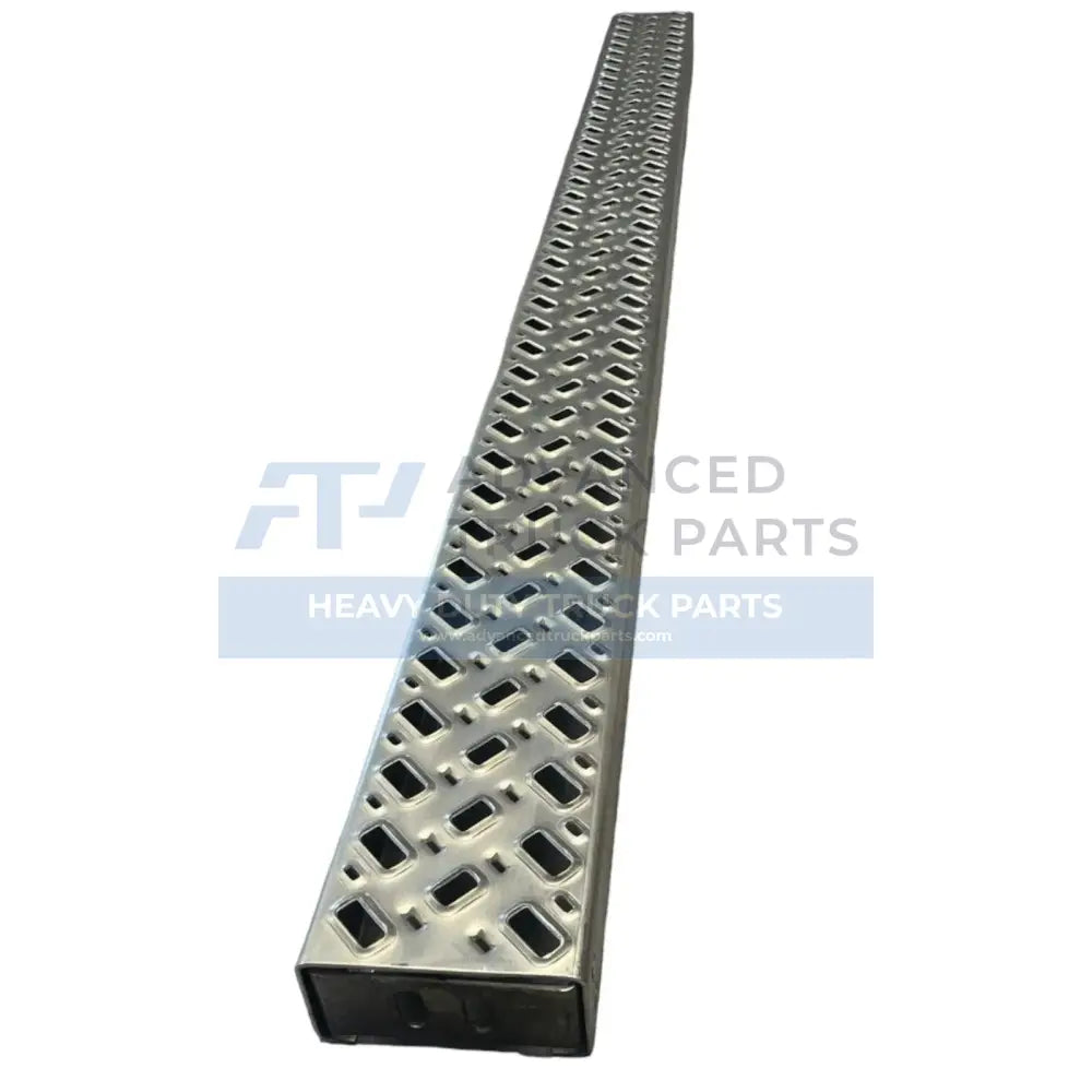 20816585 Genuine Mack Step - Truck To Trailer