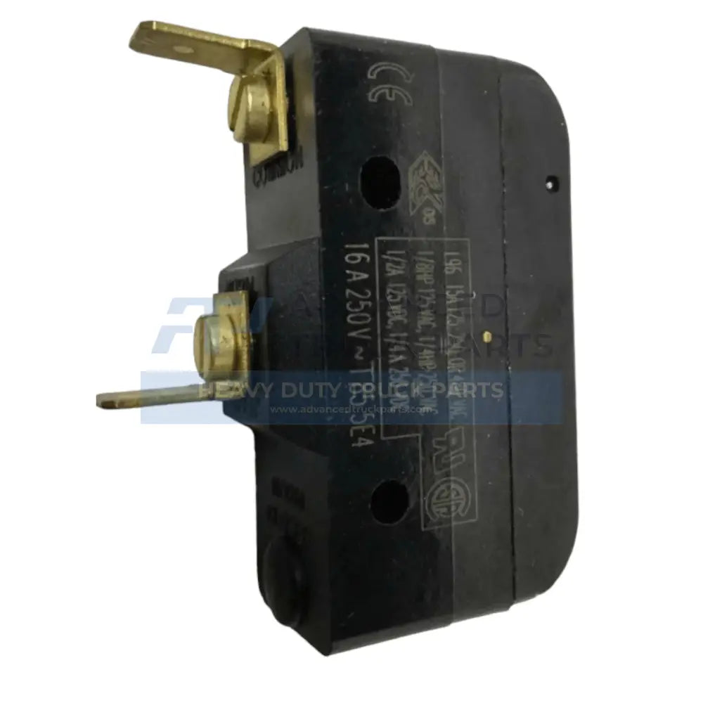 1MR3476P2 Genuine Mack Switch - Truck To Trailer