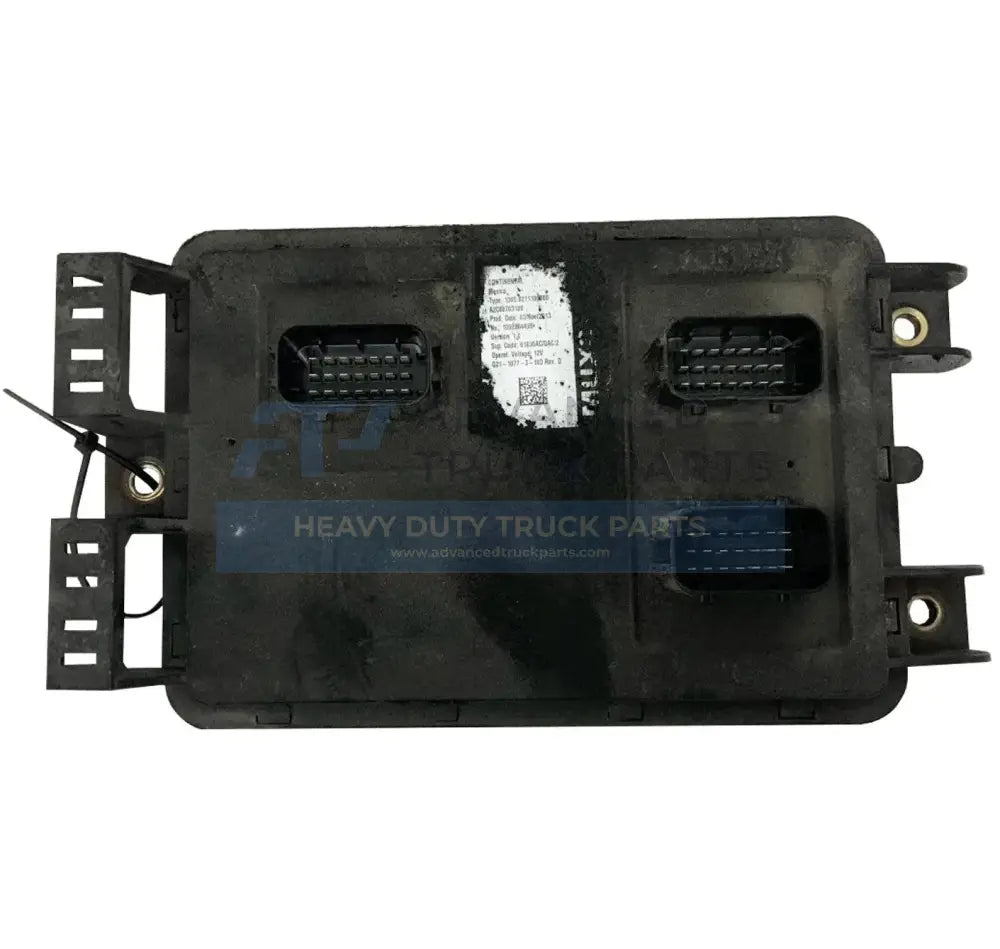 Q21-1077-3-103 Genuine Paccar Control Chassis Module Used