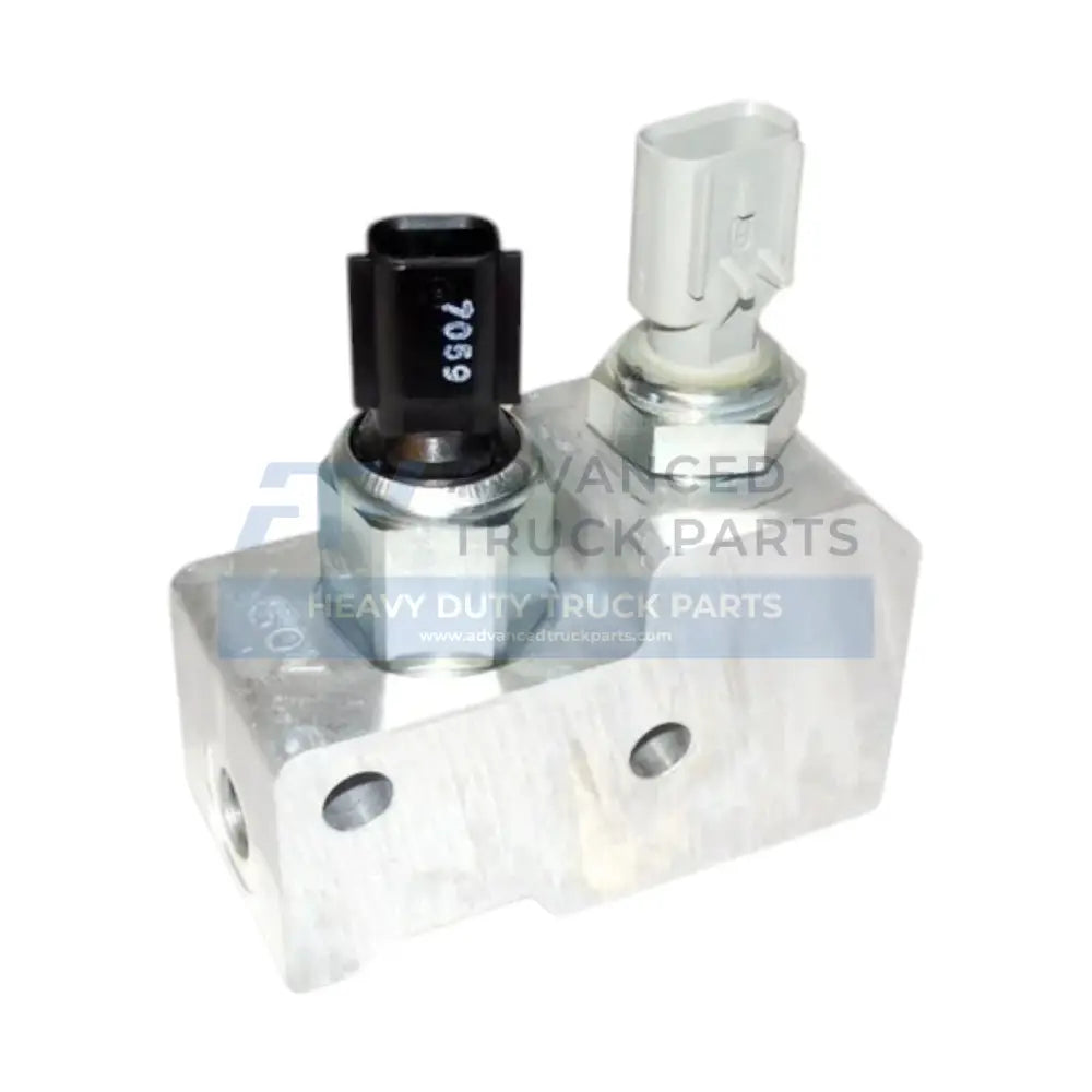 1955548PE Genuine Paccar Solenoid Valve