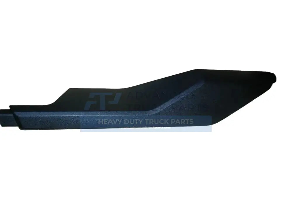 Genuine Peterbilt Forward Fairing Bezel - Fairings