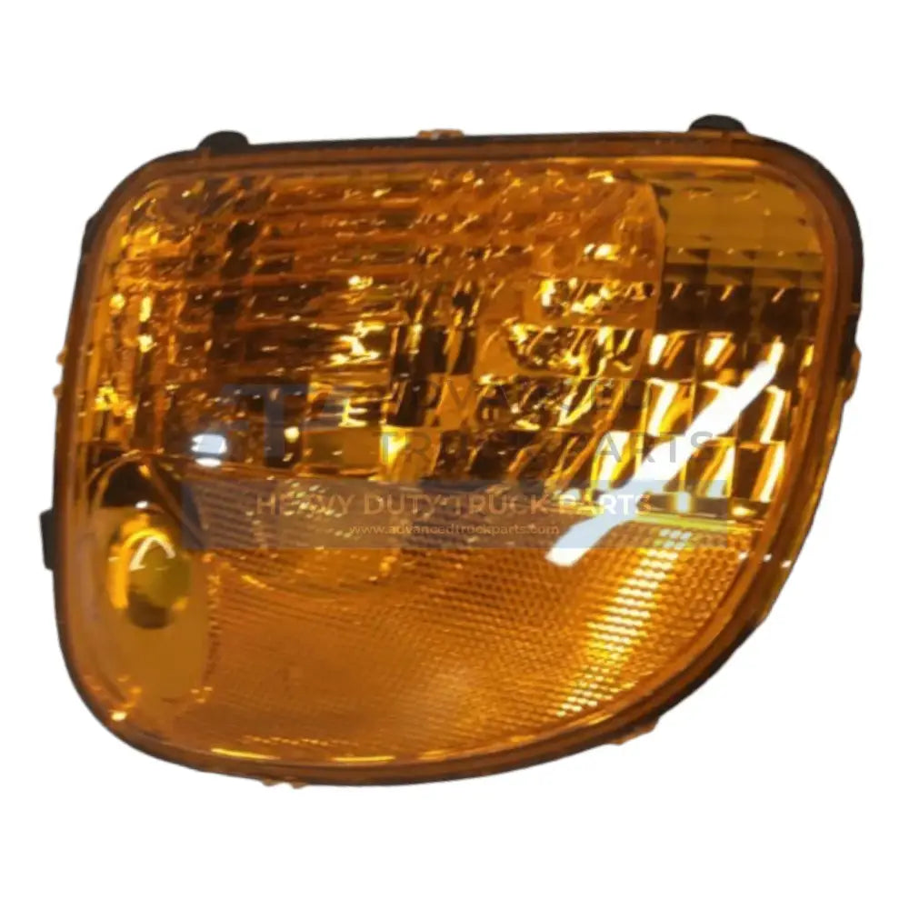 25100347 Genuine Volvo/Mack Lens - Truck To Trailer