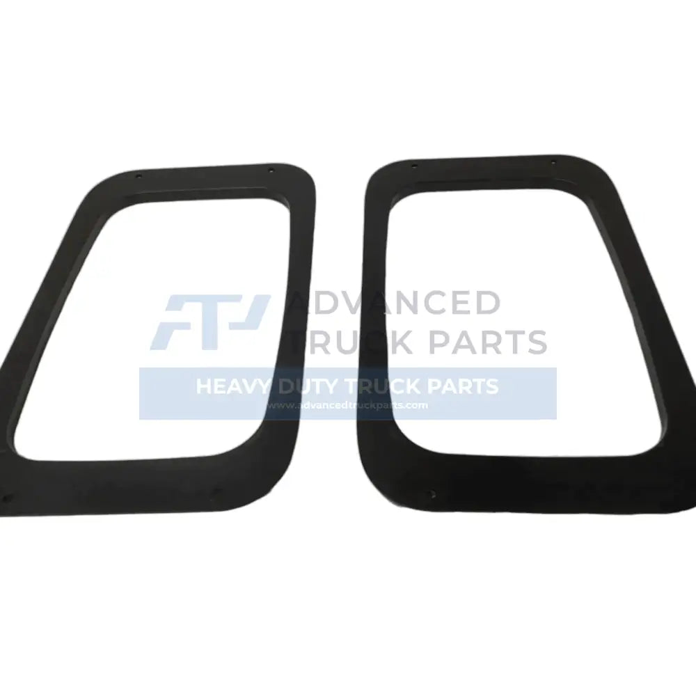 25161698 Genuine Volvo Panel - Truck To Trailer