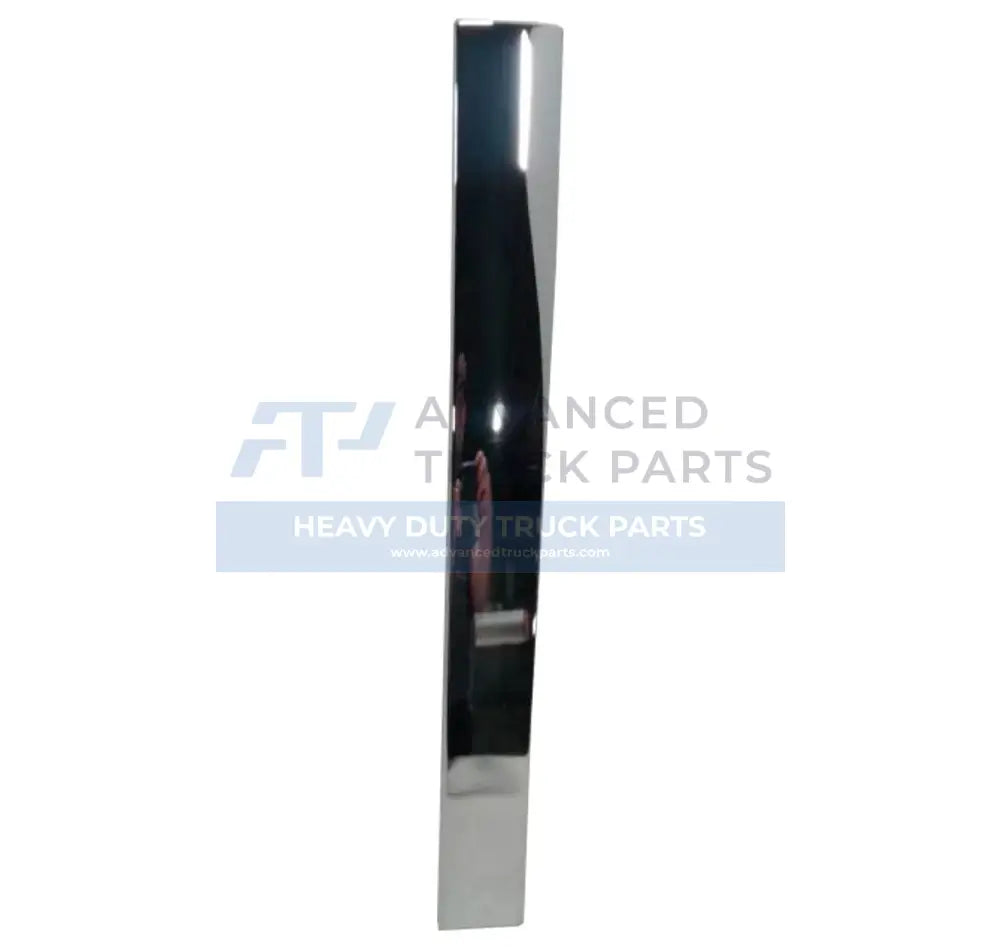 20462024 Genuine Volvo Radiator Grille - Truck To Trailer