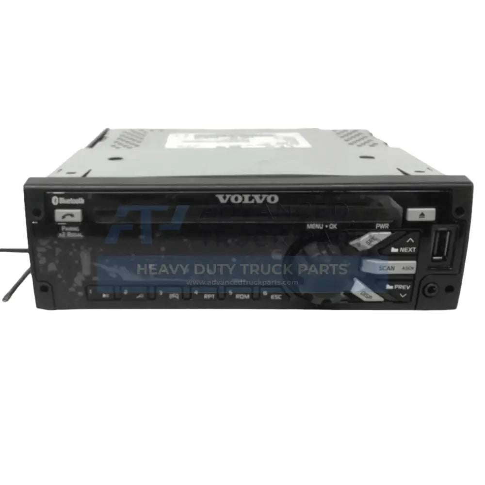 23728224 Genuine Volvo Radio With Tape And/Or Cd Player - Truck To Trailer