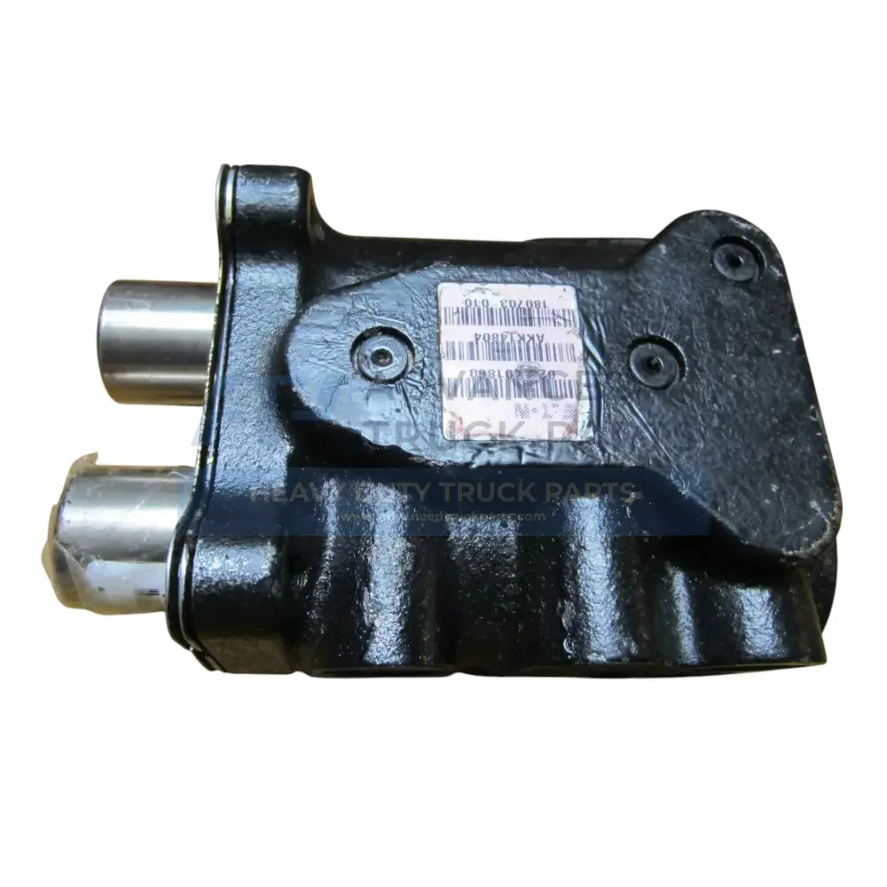 AKK14804 John Deere Brake Valve