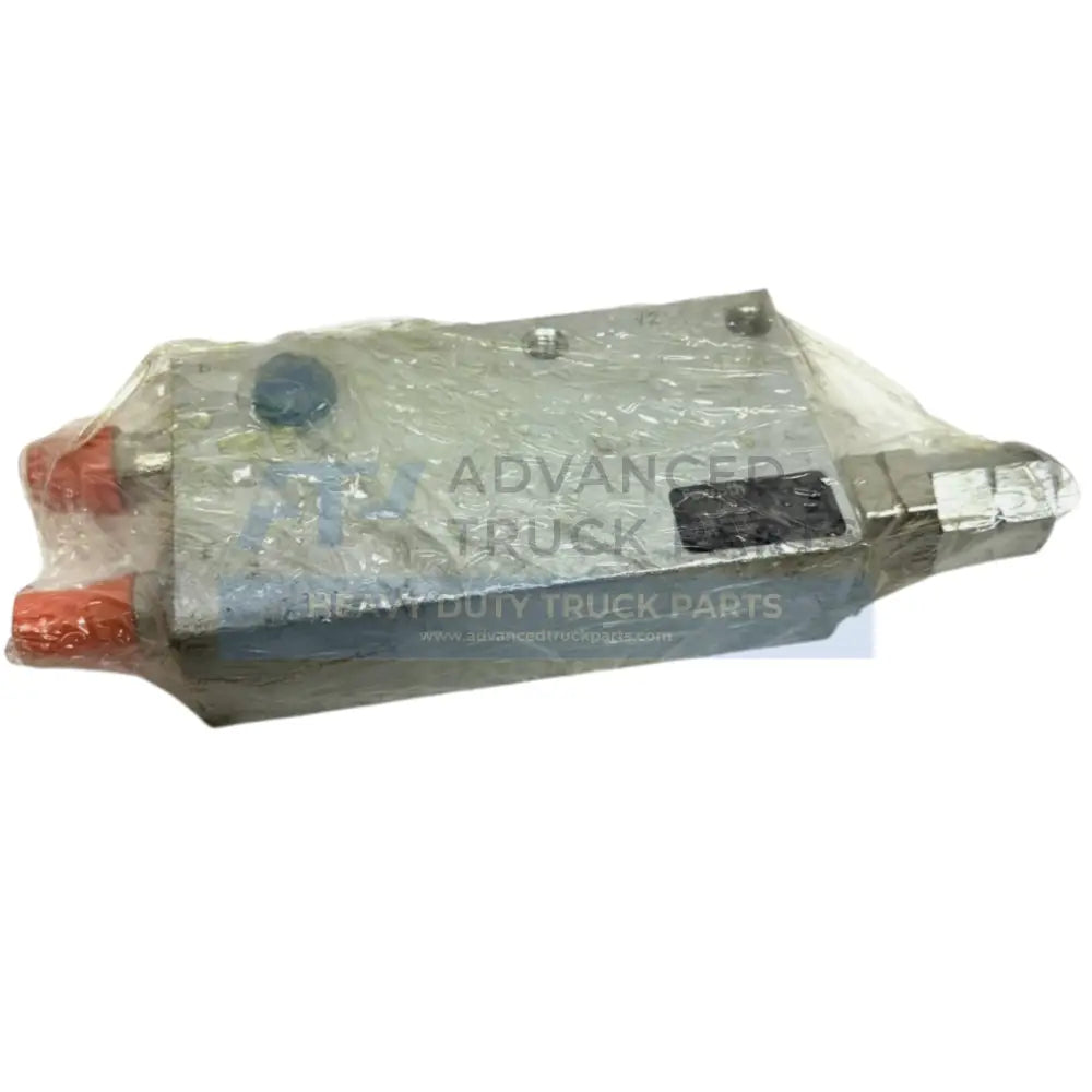 AT502554 John Deere Hydraulic Actuated Control Valve