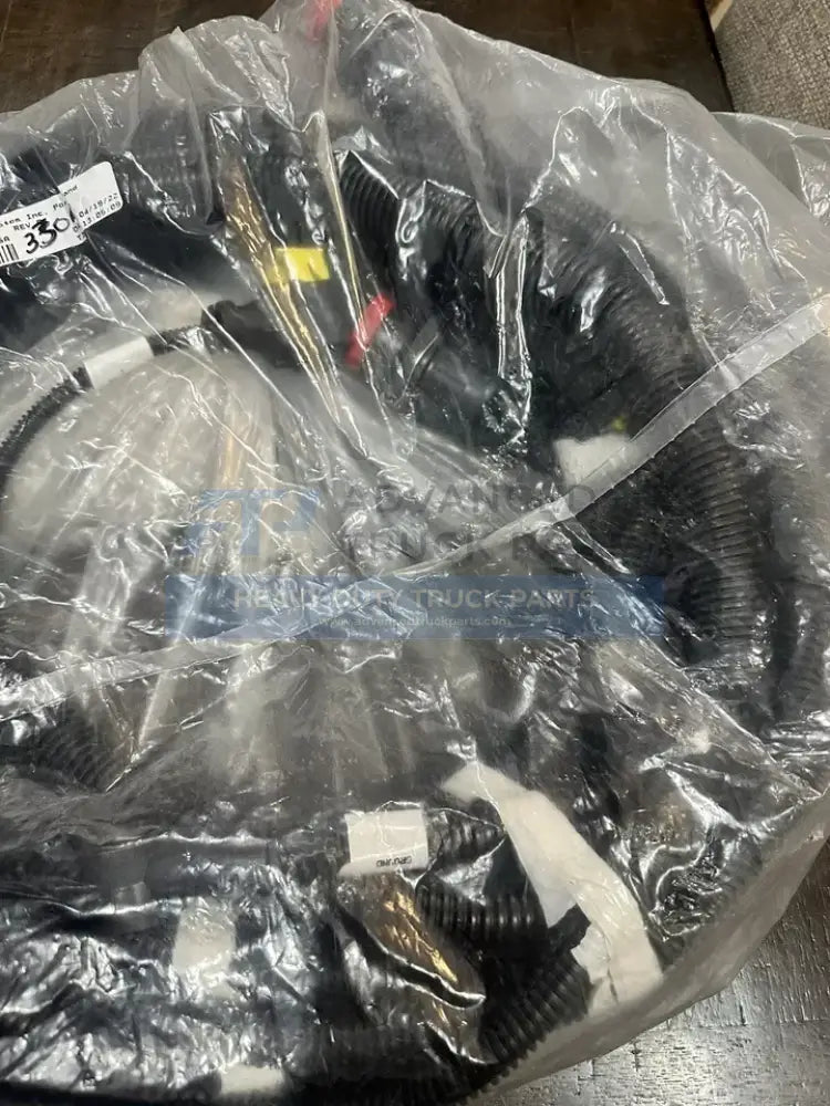 AA105851 John Deere Power Take-Off Center Wiring Harness