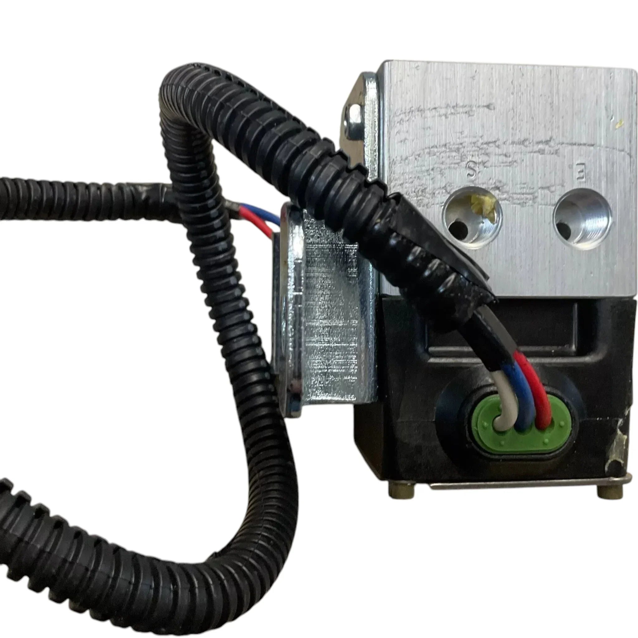 691359 Genuine Eaton Valve