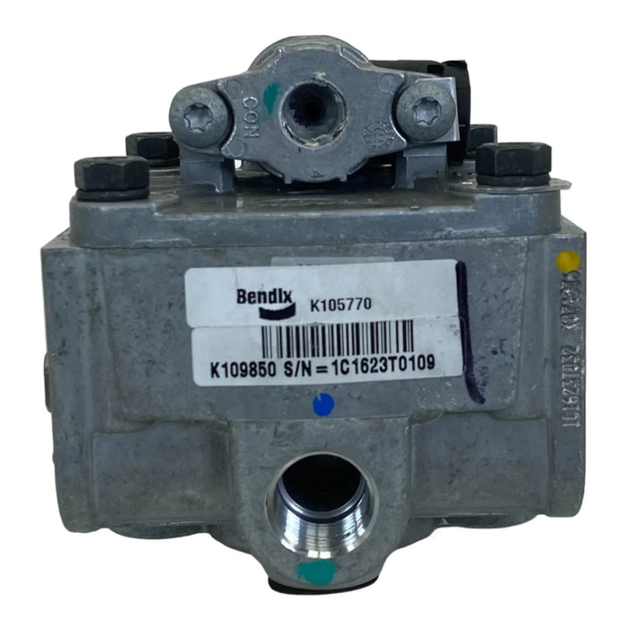 K105770 Genuine Bendix Brake Relay Valve
