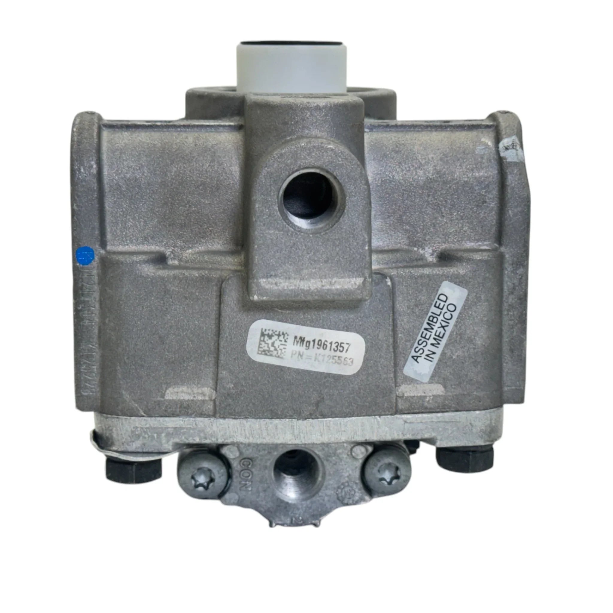 BXK125792 Genuine Bendix Traction Relay Valve