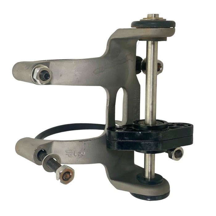 M166048R Genuine Paccar Right Side Exhaust Slider Bracket Clamp Assembly