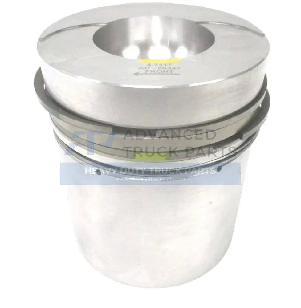 New John Deere Piston and Ring Kit AR66347 4.7417 6-531