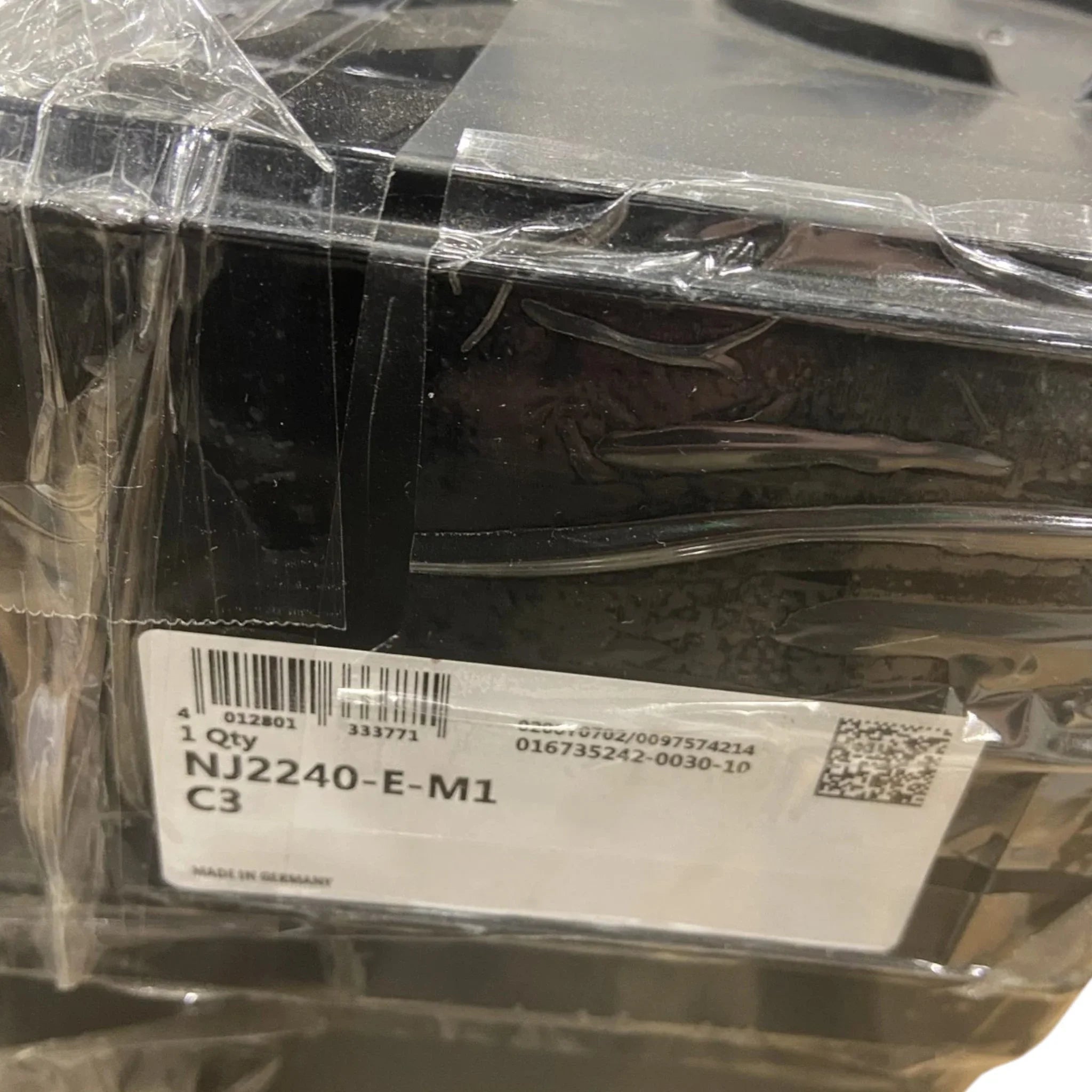 NJ2240-E-M1-C3 Genuine FAG Cylindrical Roller Bearing