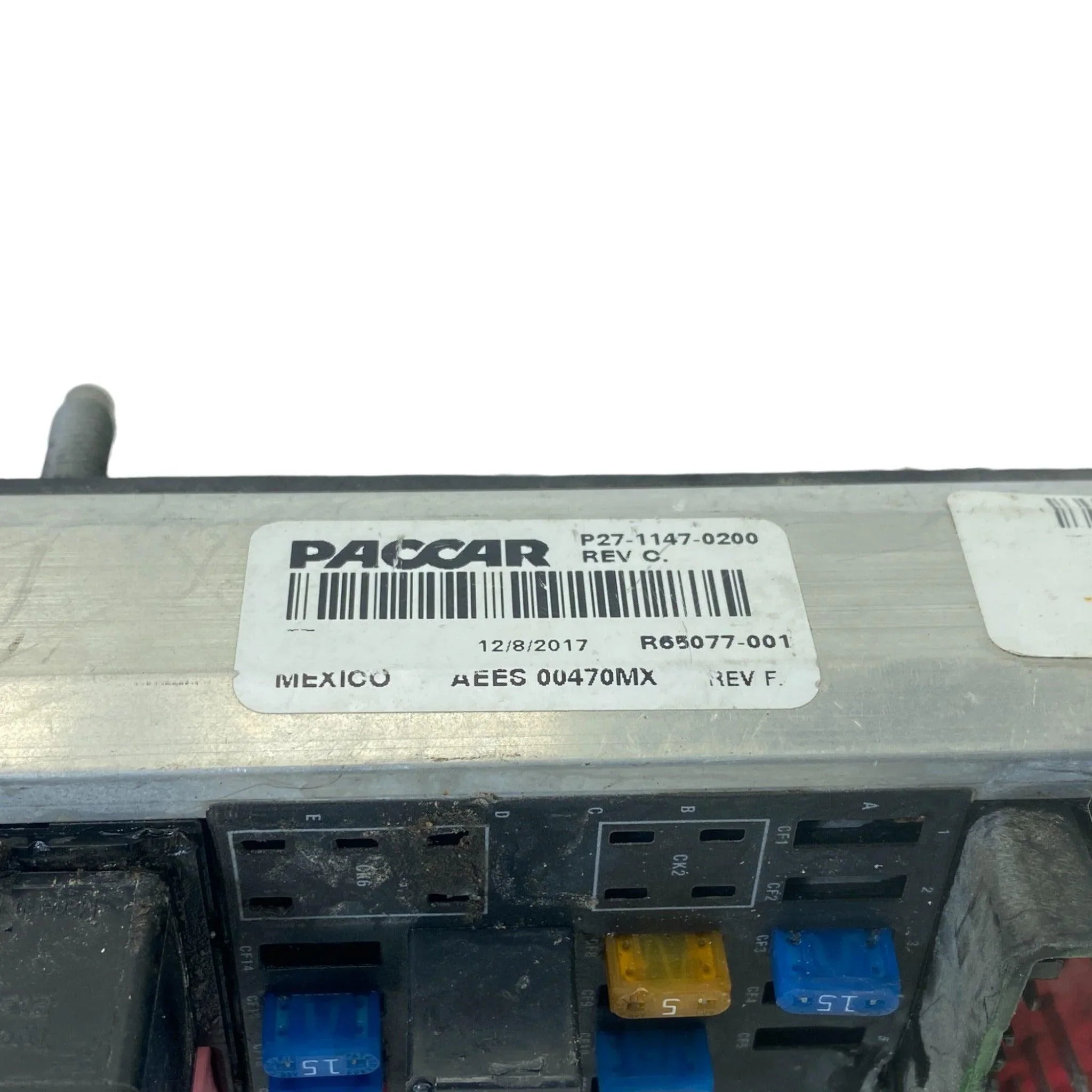 P27-1147-0200 Genuine Paccar Fuse Box Assembly