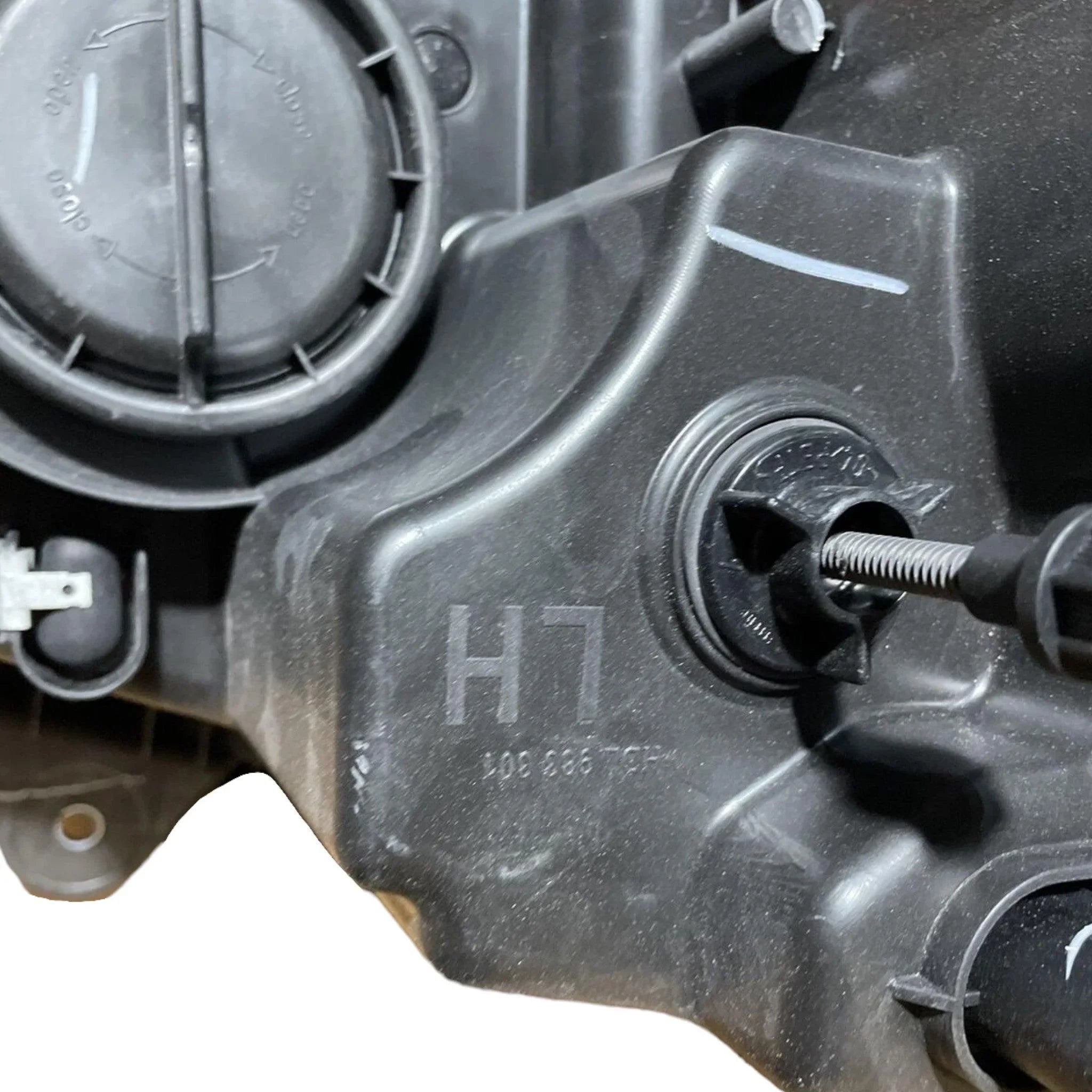 P54-1059-100L Genuine Paccar Left Headlight