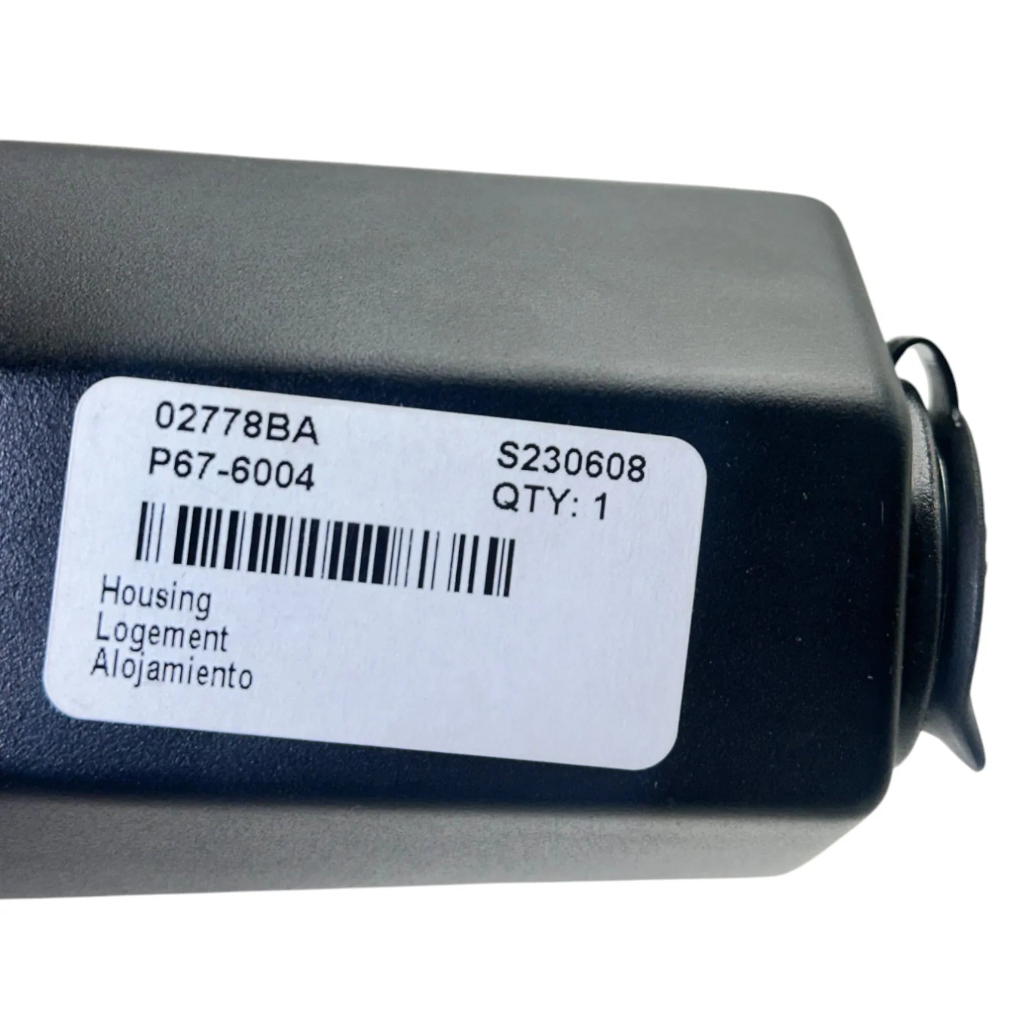 P67 6004 Genuine Peterbilt Receptacle 12V