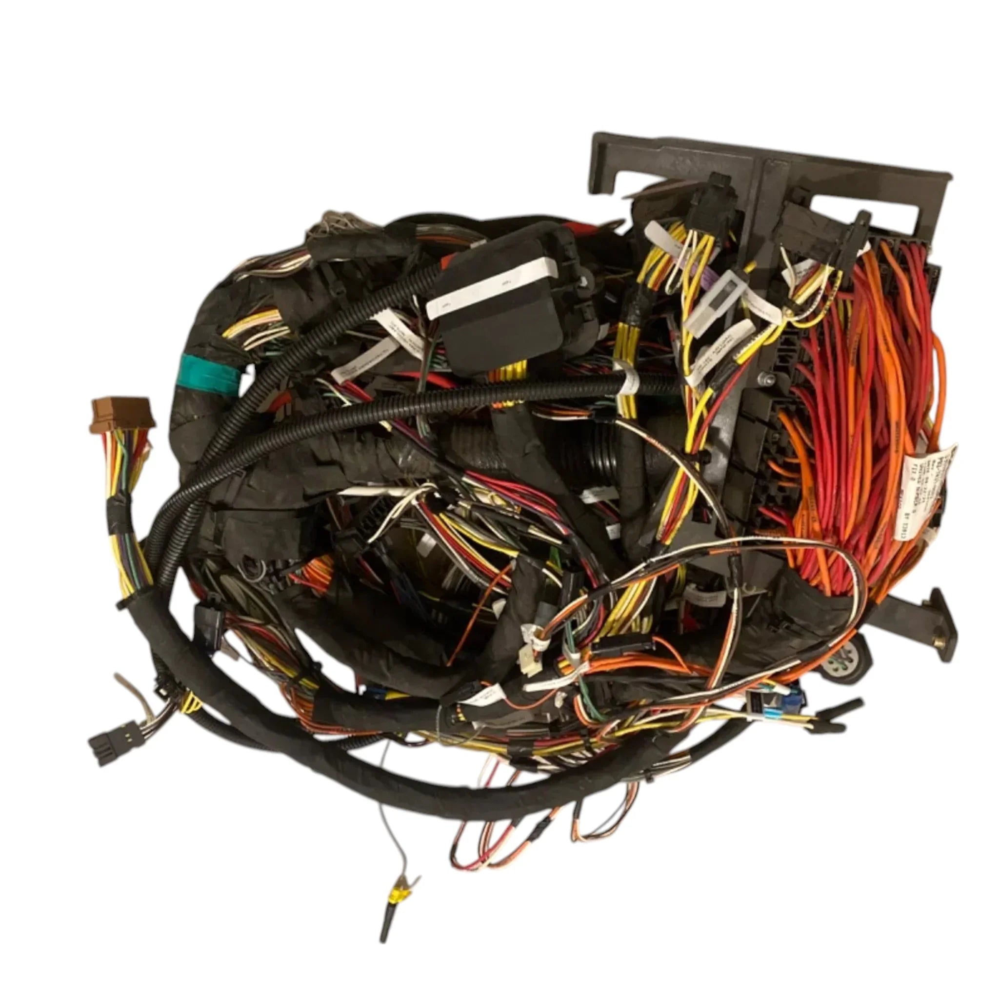 P92-7437-0002 Paccar Main Low Content No Lvd