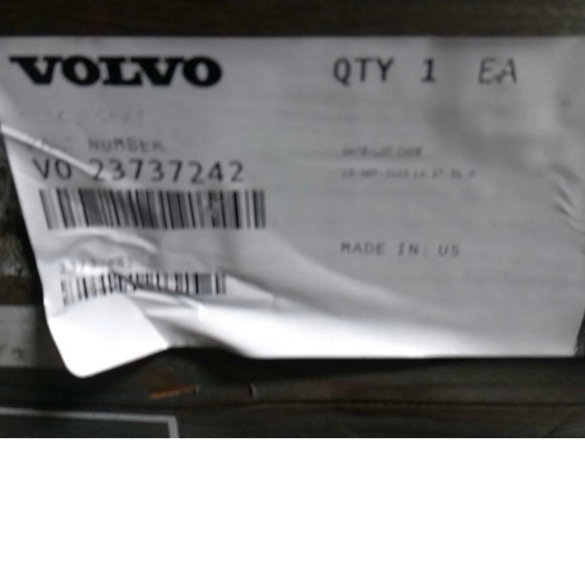 23737242 Genuine Mack Seat - Truck To Trailer