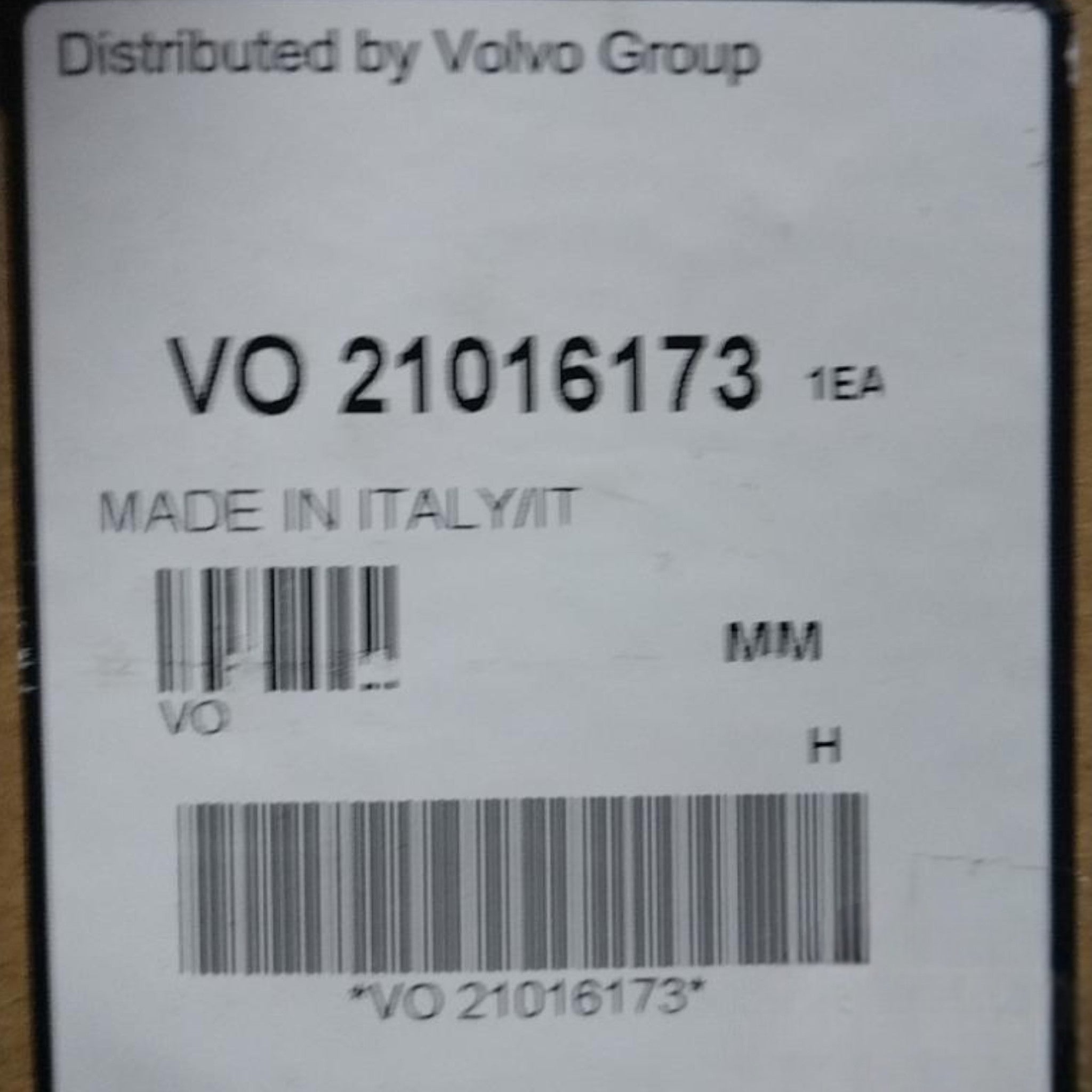 21016173 Genuine Mack Shaft