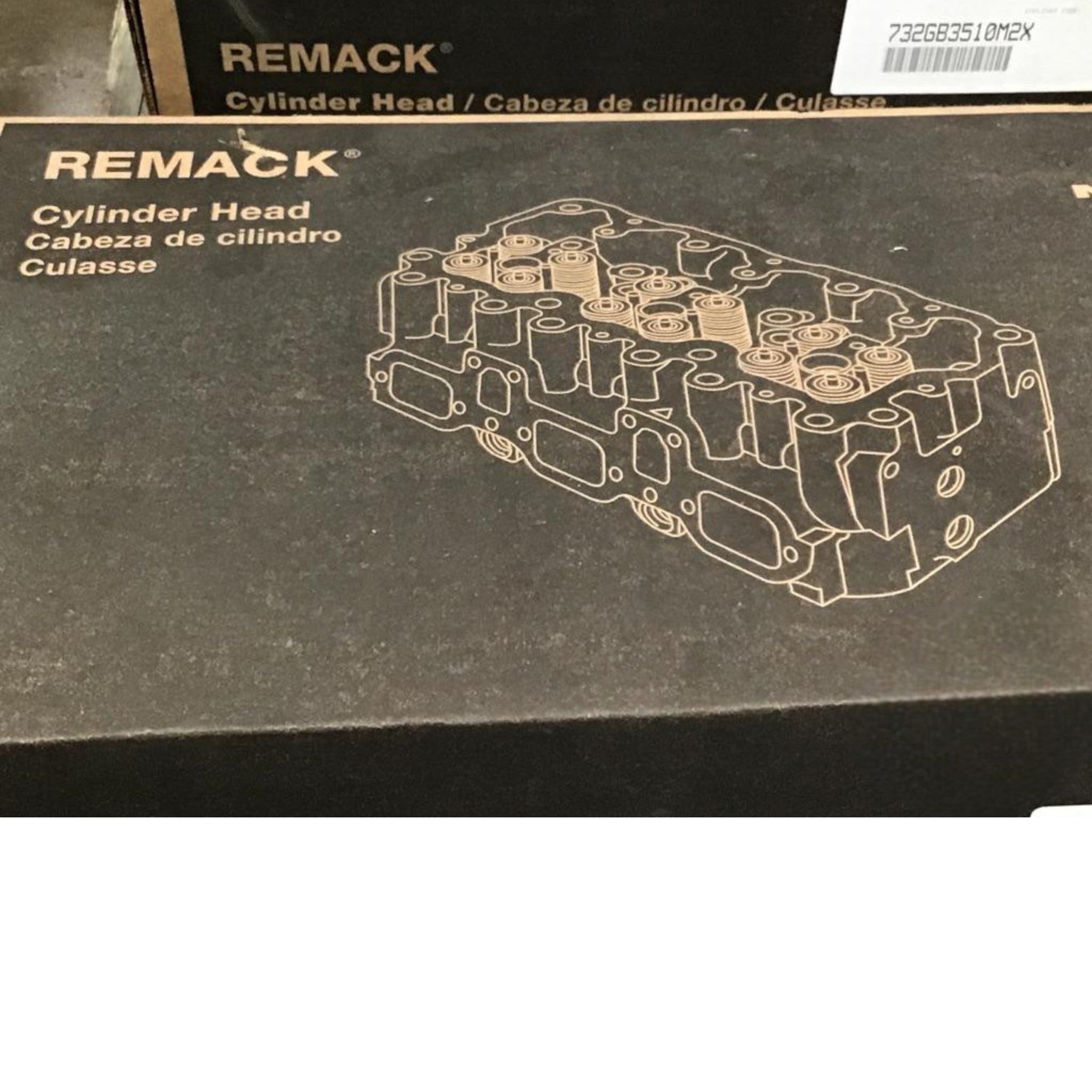 732GB3510M2X Genuine Mack Cyl Head