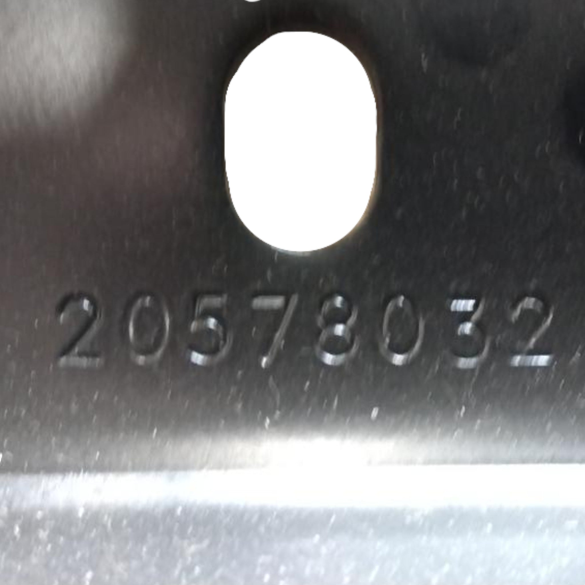 20578032 Genuine Mack Angle Bracket