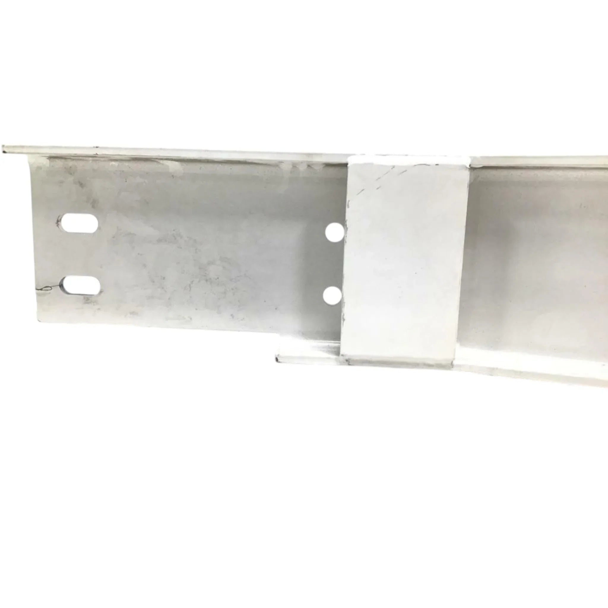 20854600 Genuine Mack Bumper - Truck To Trailer