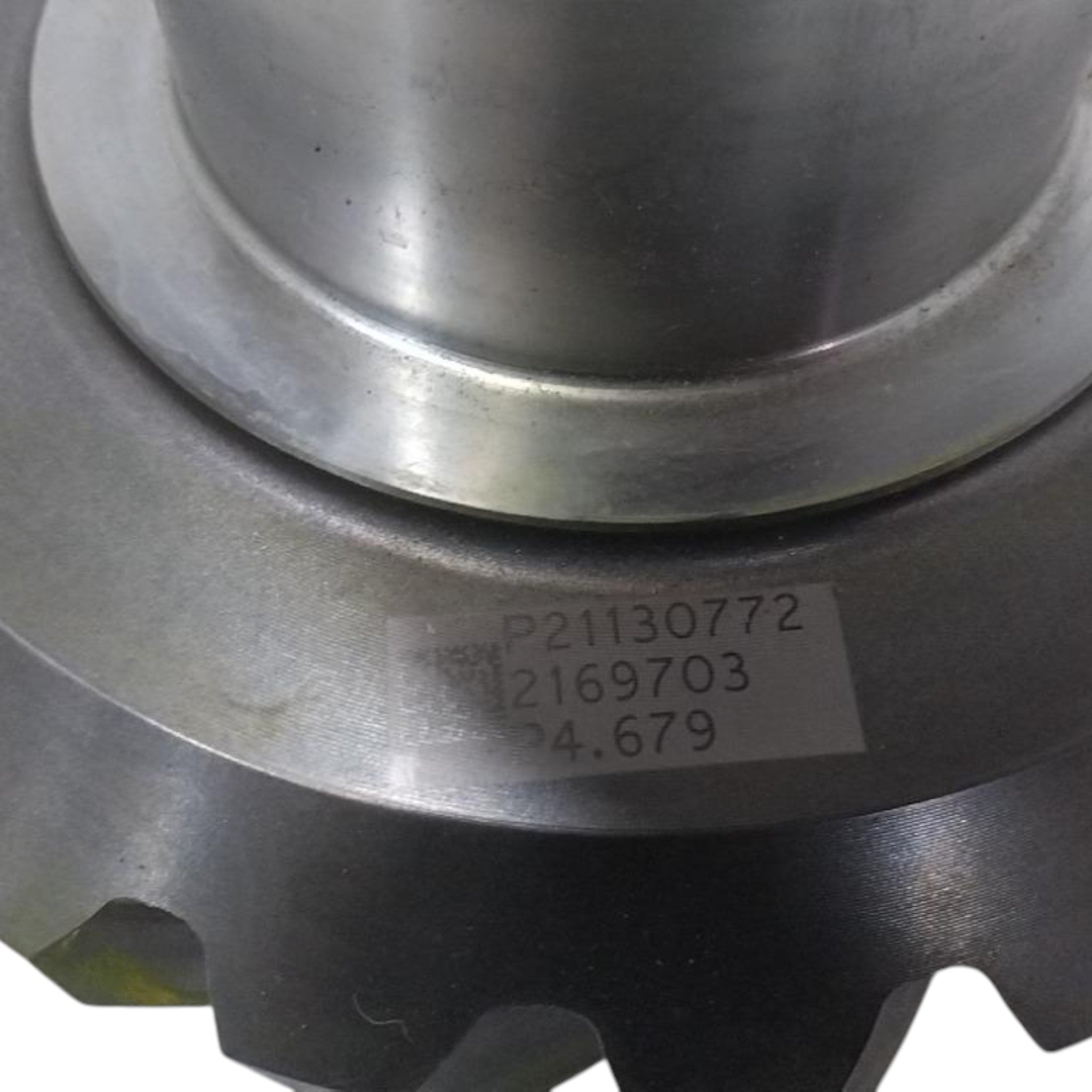 21130772 Genuine Mack Gear Set