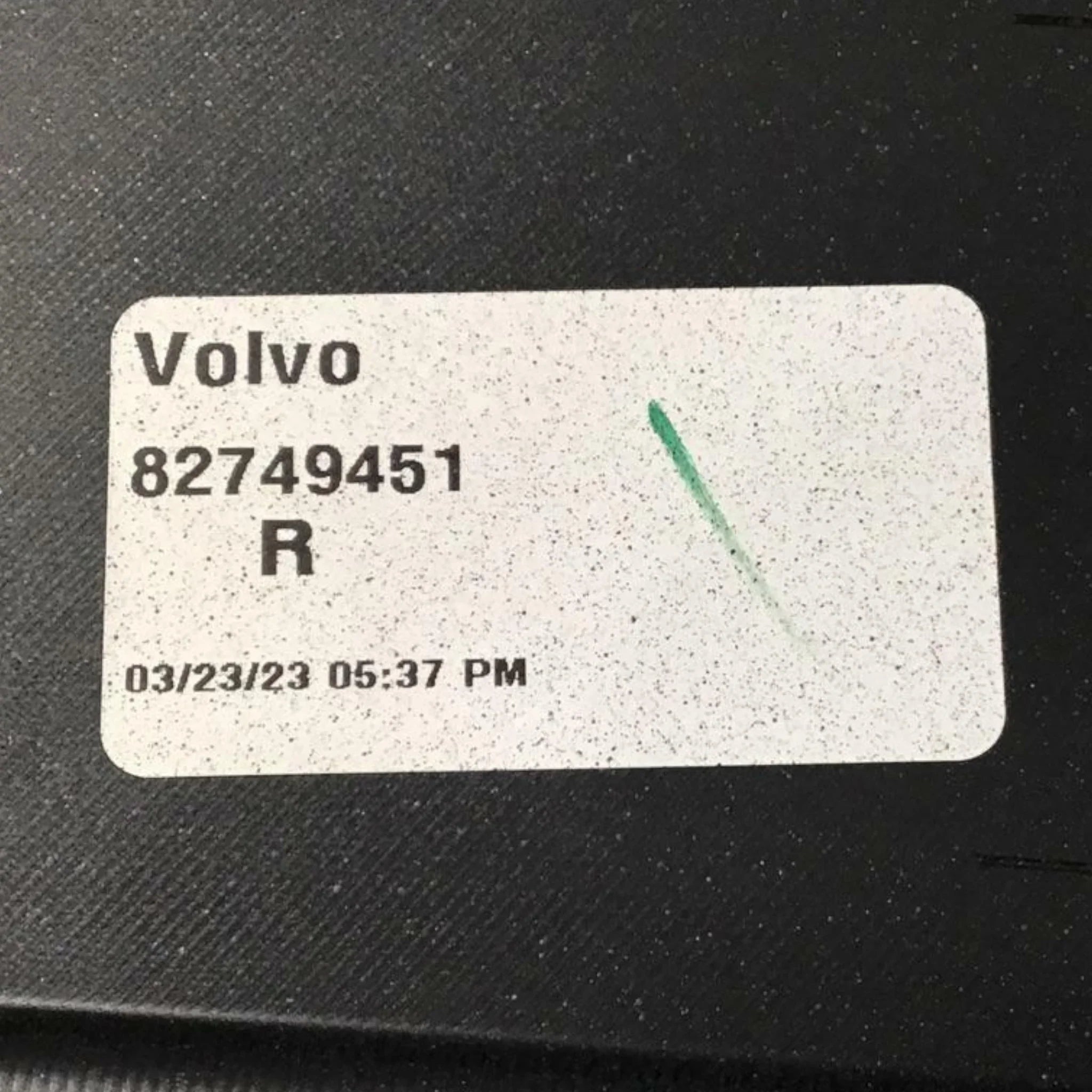 82749451 Genuine Volvo Black Right Chassis Fairing - Truck To Trailer