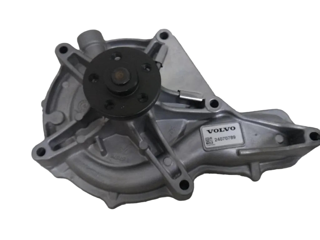 20744939 Genuine Mack Coolant Pump