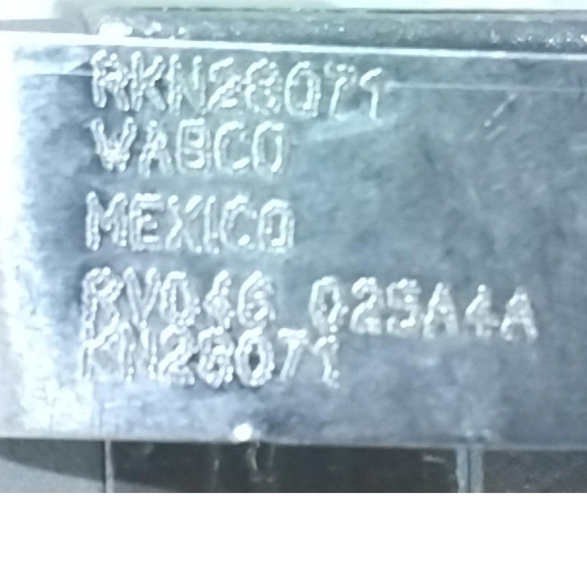 8235-RKN28071 Genuine Mack Relay Valve