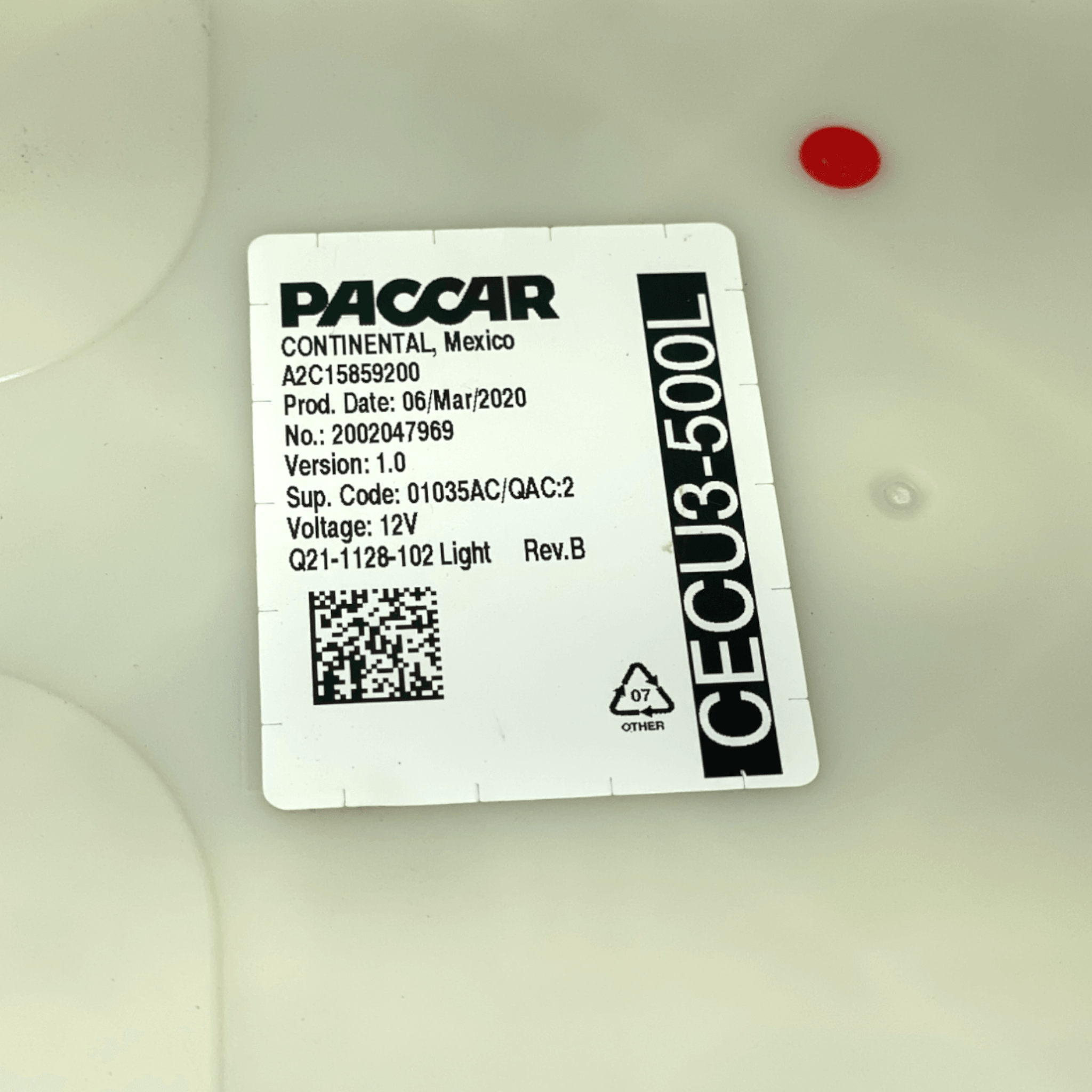 Q21-1128-102 Genuine Paccar Cab Control Module - ADVANCED TRUCK PARTS