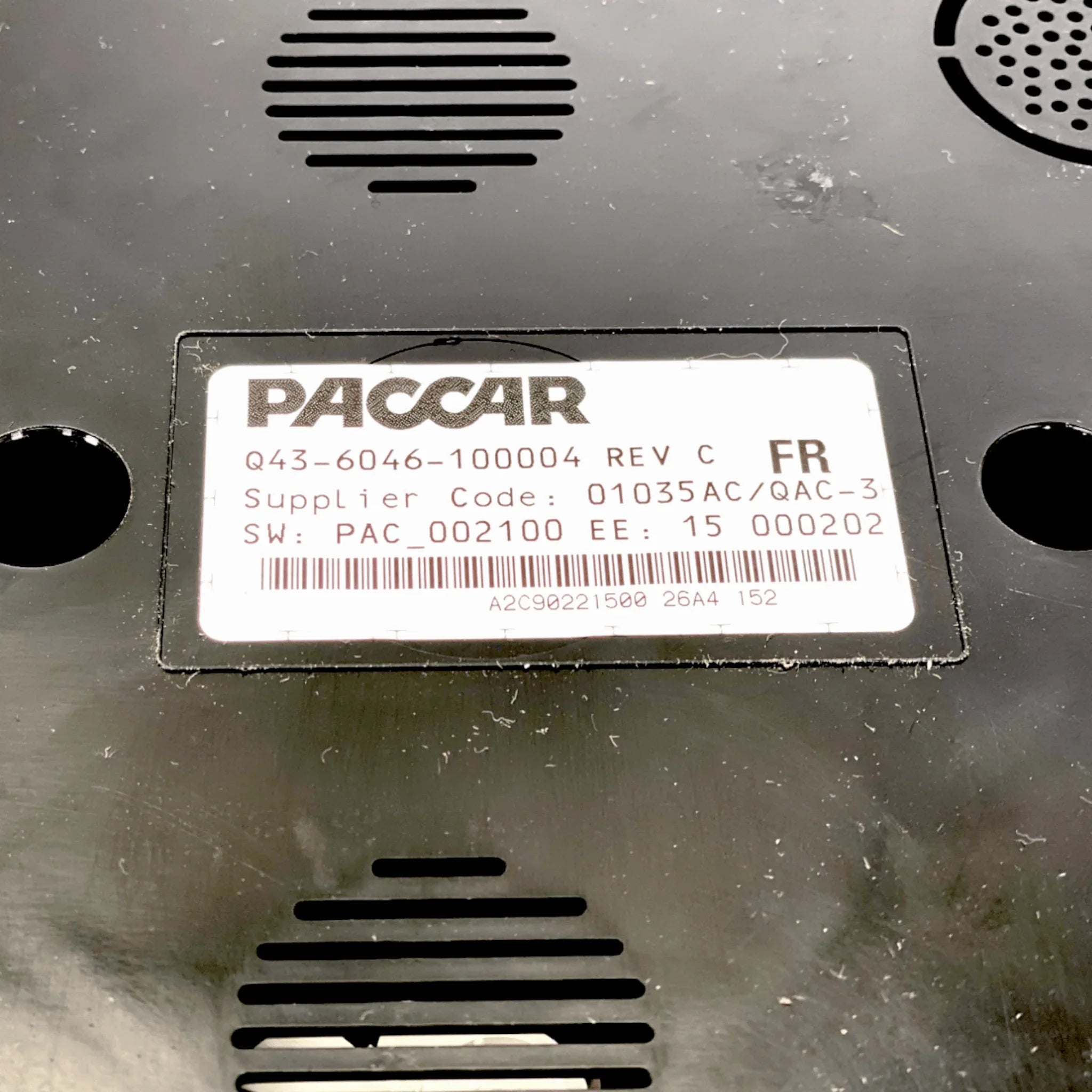 Q43-6046-100004 Genuine Paccar Instrument Cluster