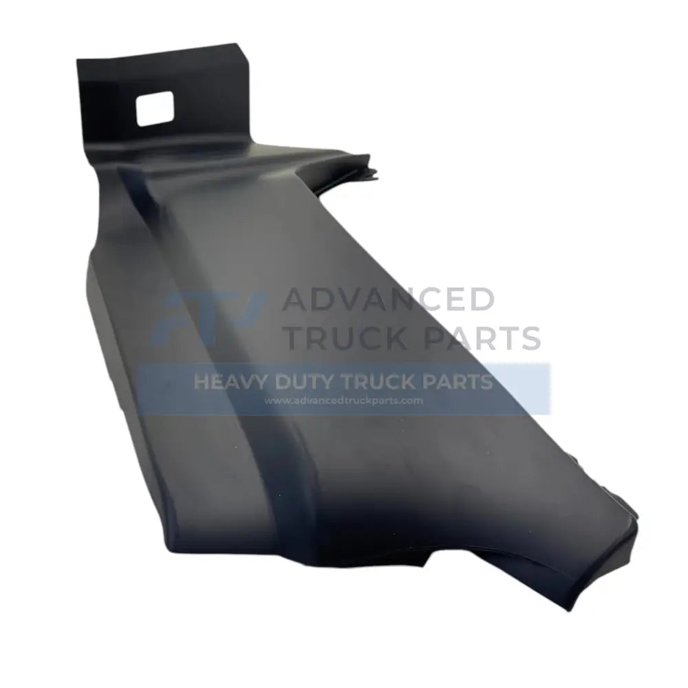 R226152R Genuine Paccar Right Side Hinge Pillar Cover