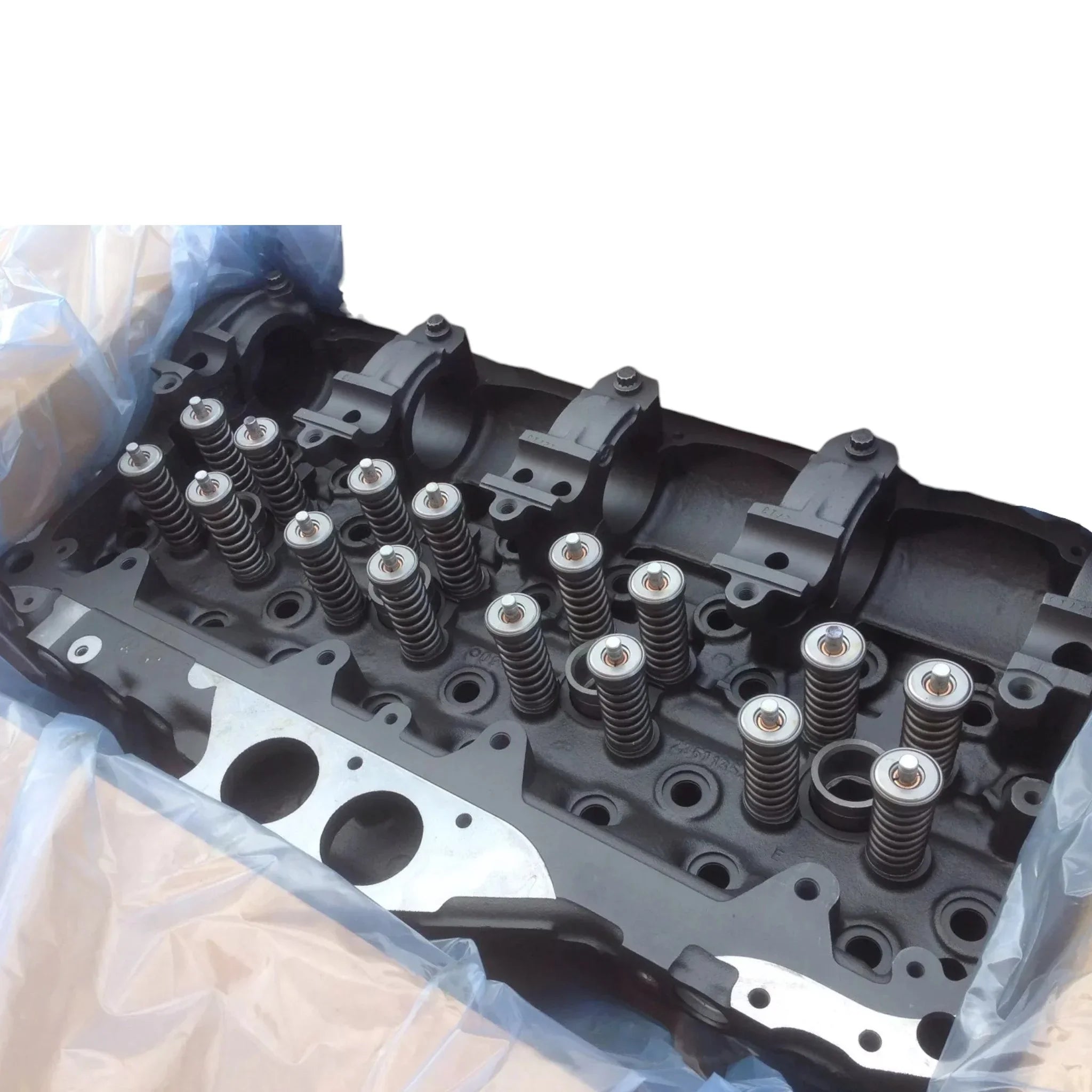 23511352 Genuine Detroit Diesel Engine Cylinder Head