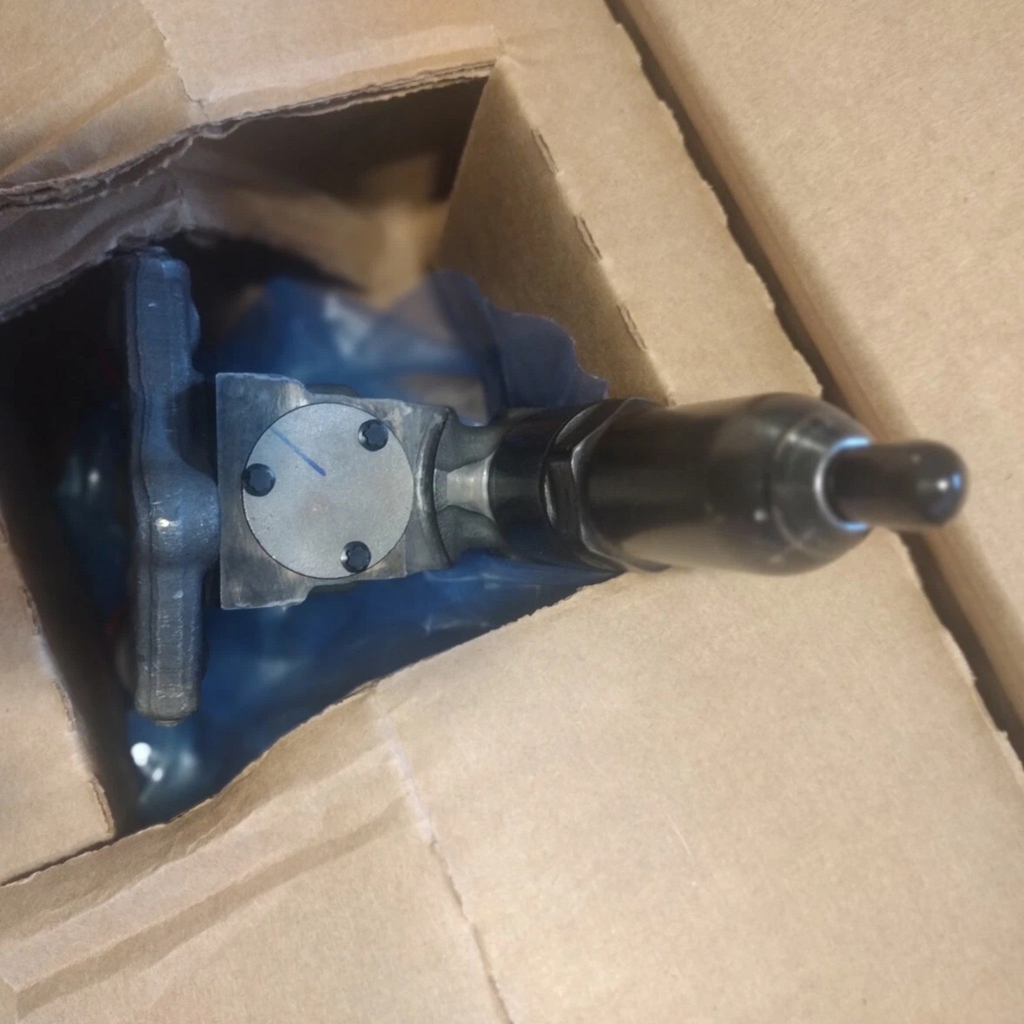 5234965 Genuine Detroit Diesel Fuel Injector