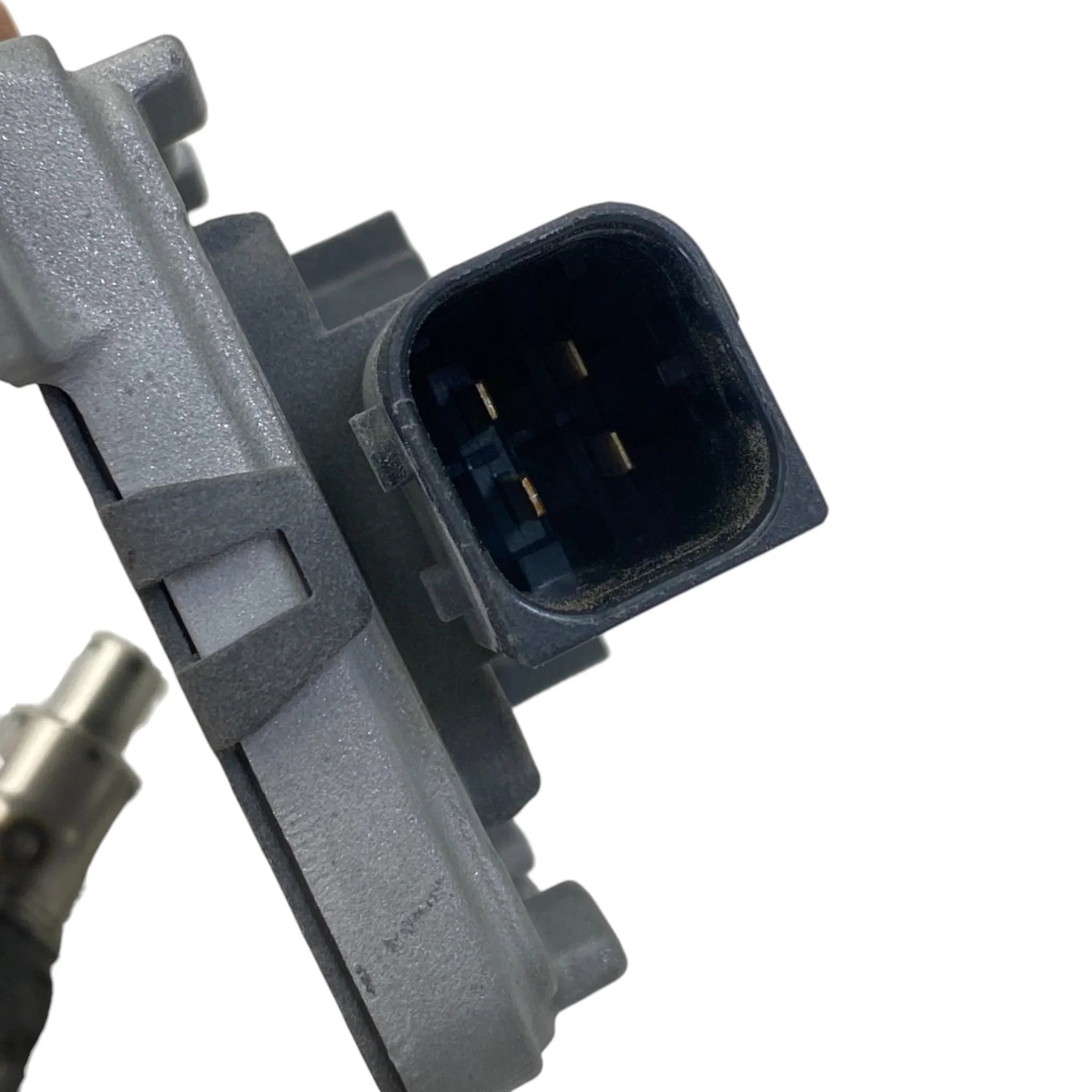 Ra0101531928 Genuine Detroit Diesel Nox Sensor For Dd13 Dd15