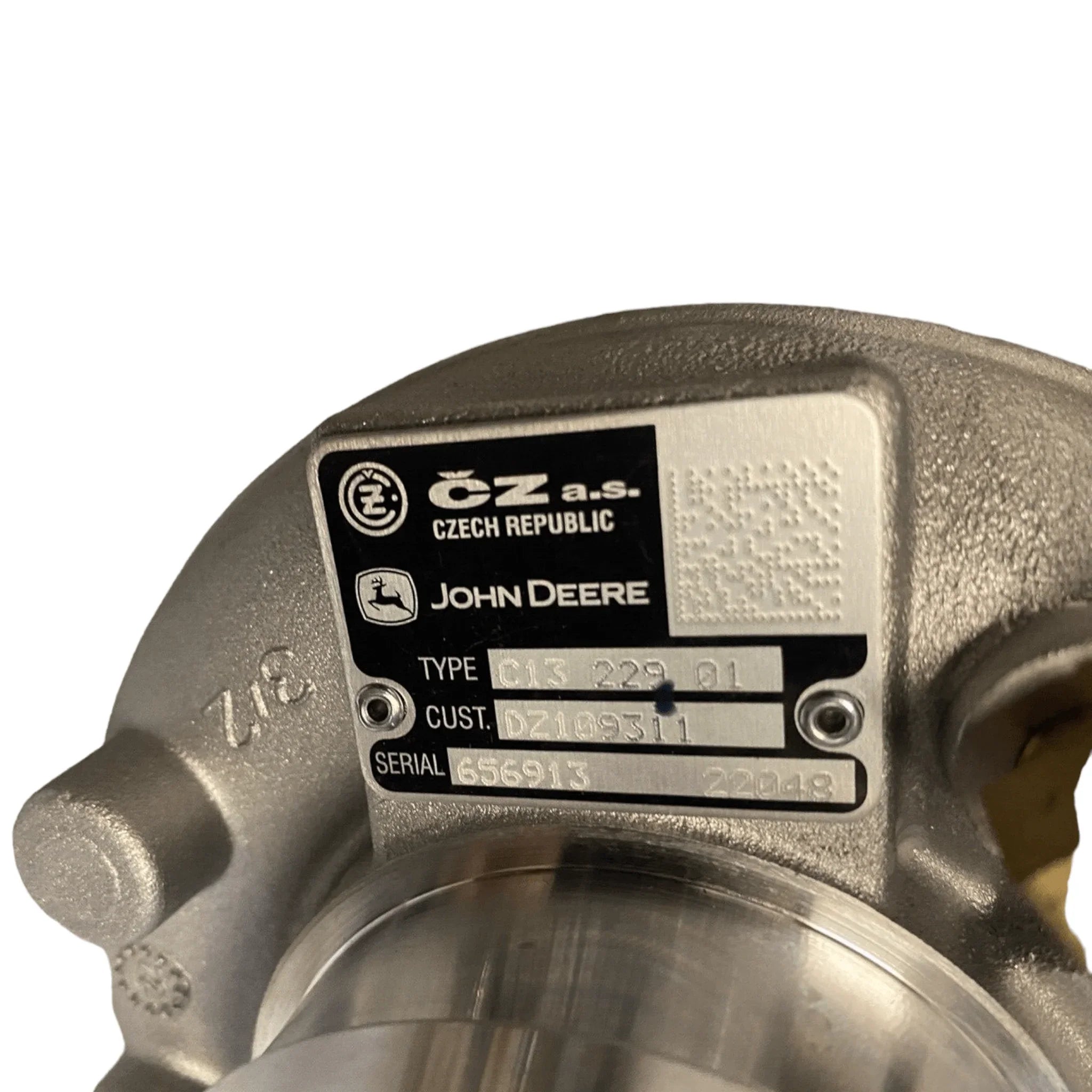 RE562366 Genuine John Deere Turbocharger