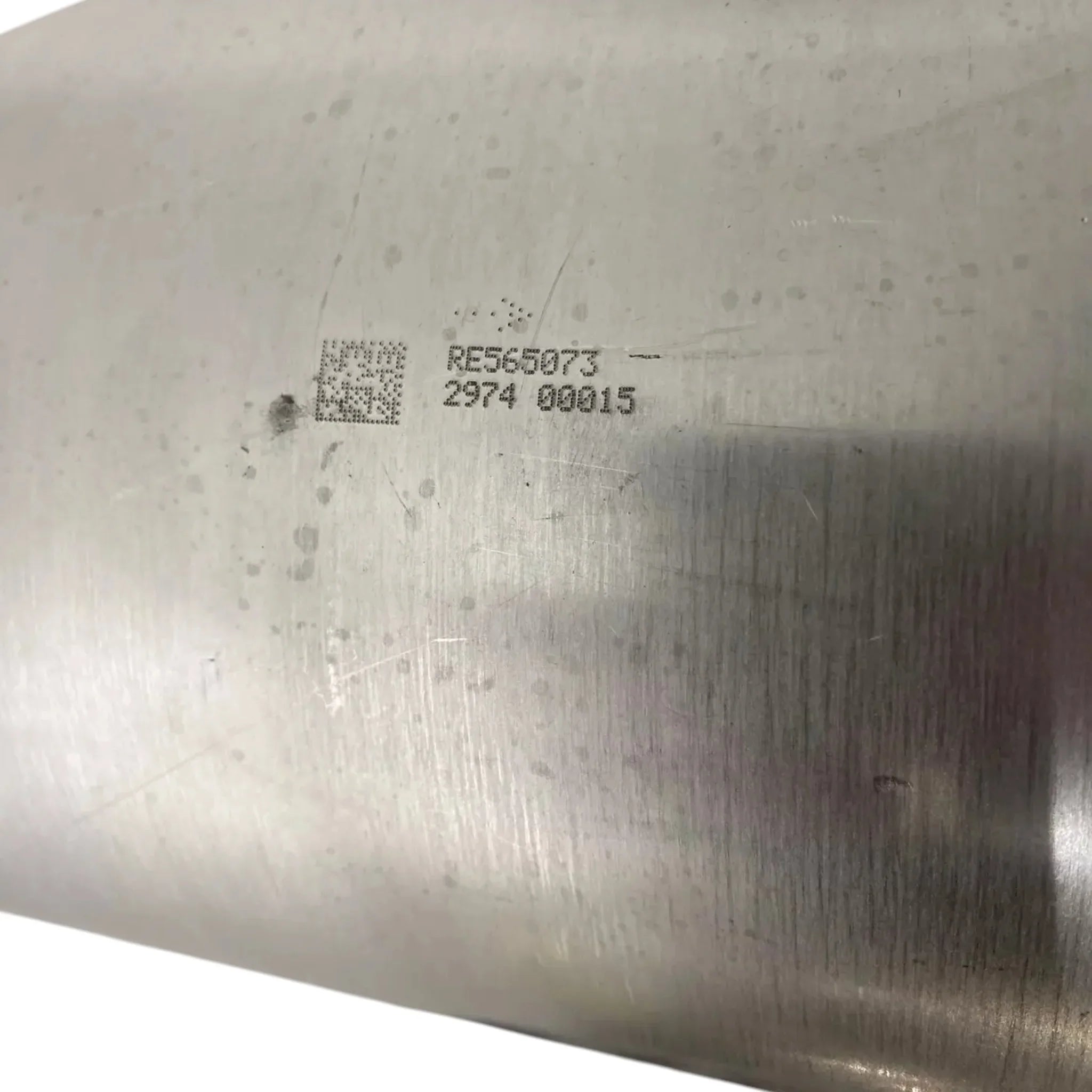 RE565073 John Deere Decomposition Tube