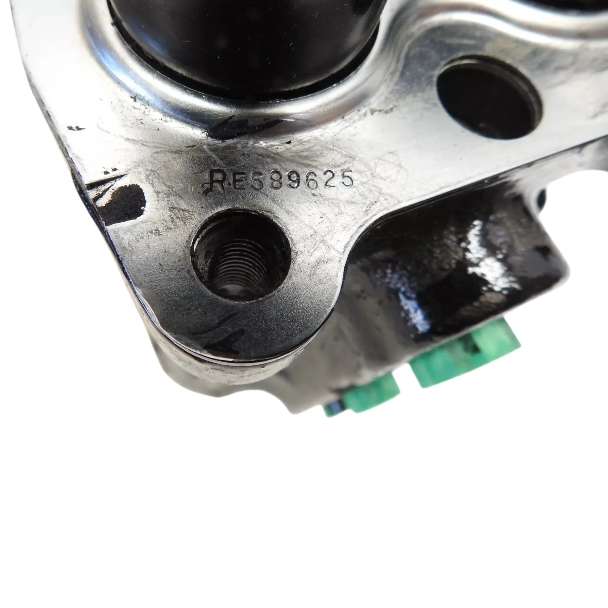 RE589625 John Deere Control Valve