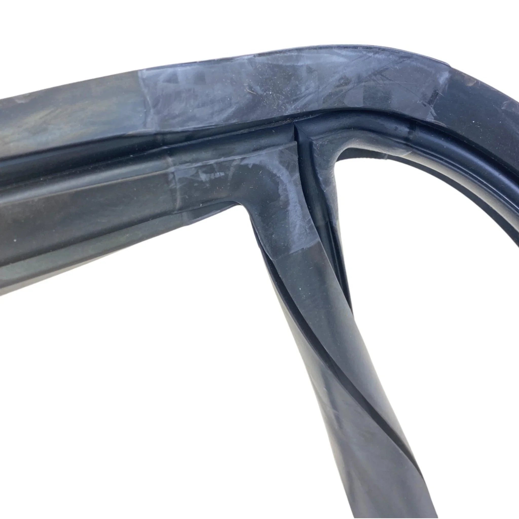 RFA18-66173-000 Gennuine Freightliner Windshield Seal Kit