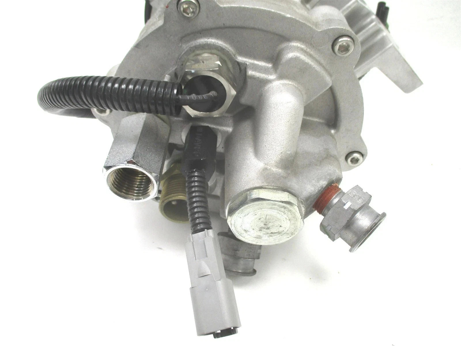 4063052C93 Genuine International Fuel Filter