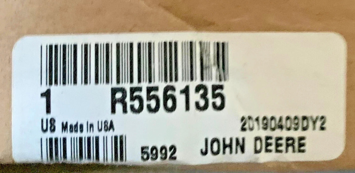 R556135 Genuine John Deere Front Driveshaft Lower Machined Retainer